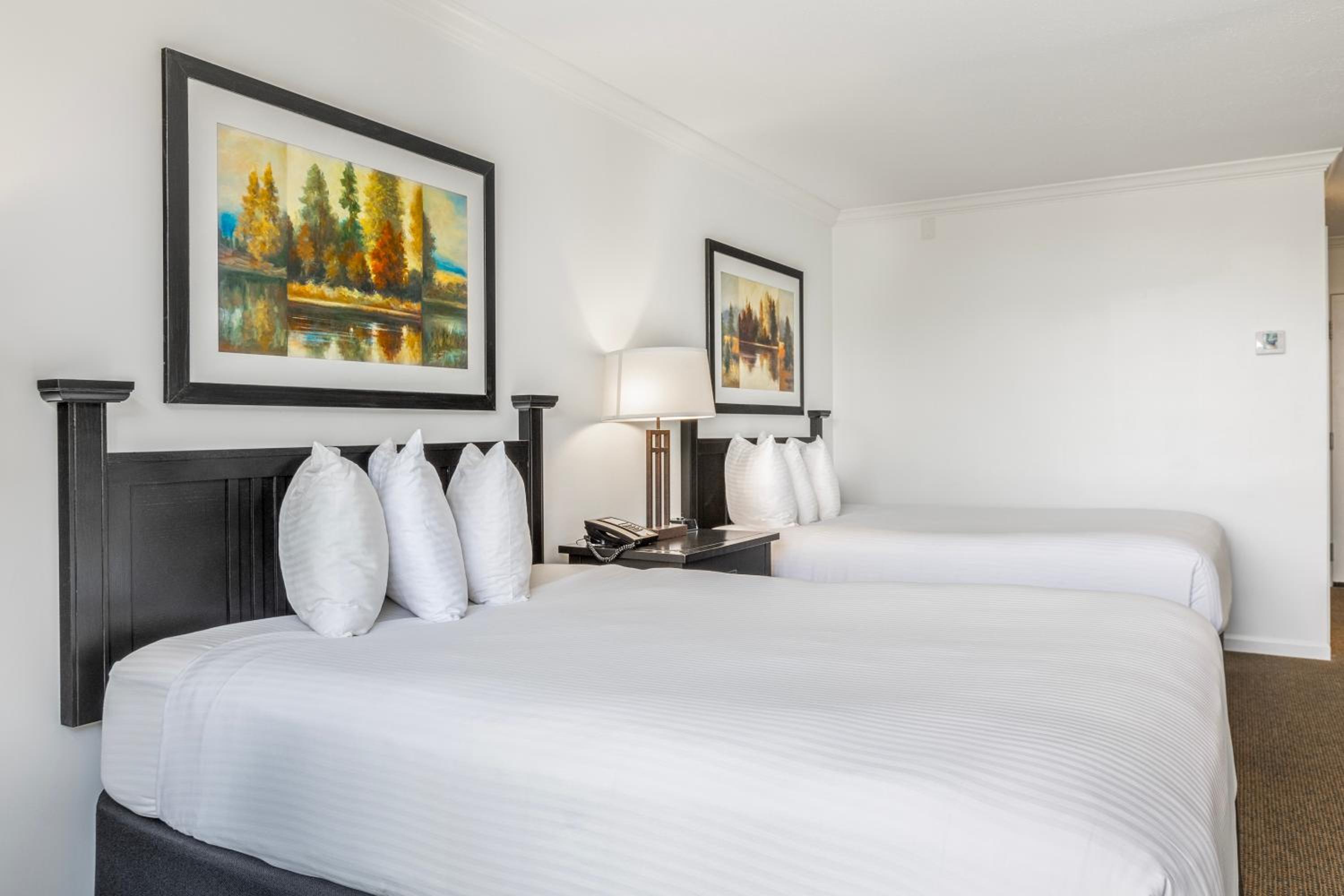 Resort Side Double Queen Room