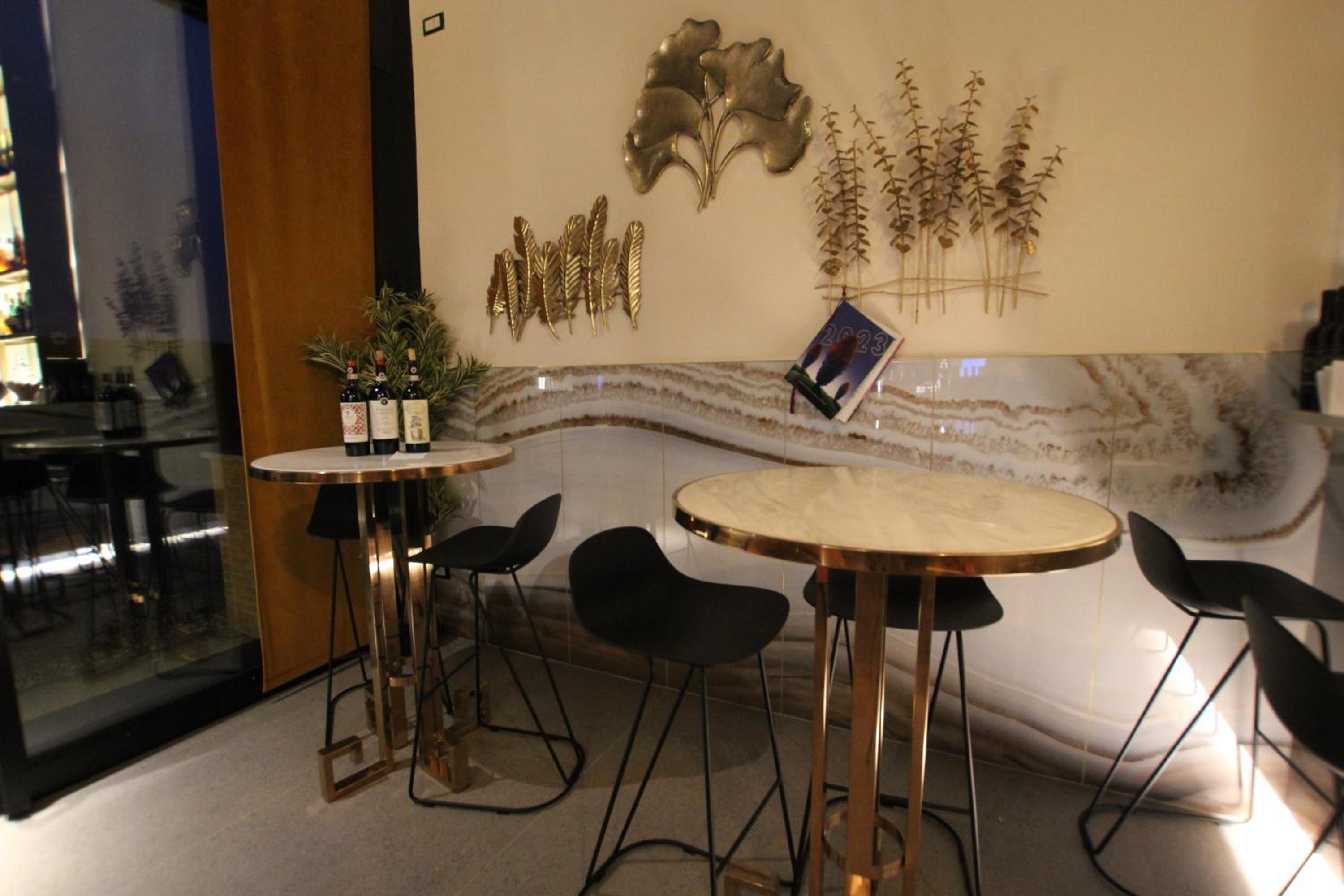 Superior King Room - Photo 51