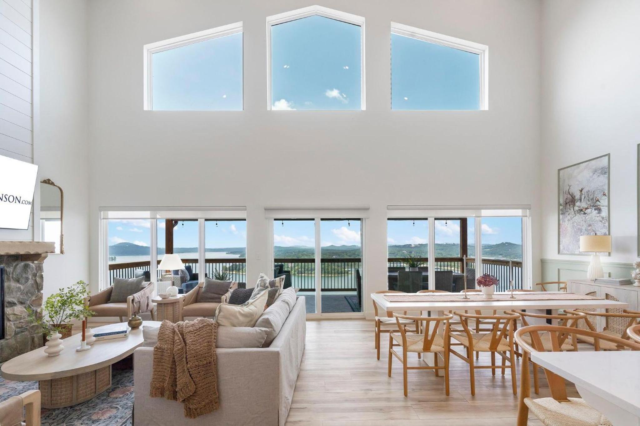 Six-Bedroom Holiday Home photo 1
