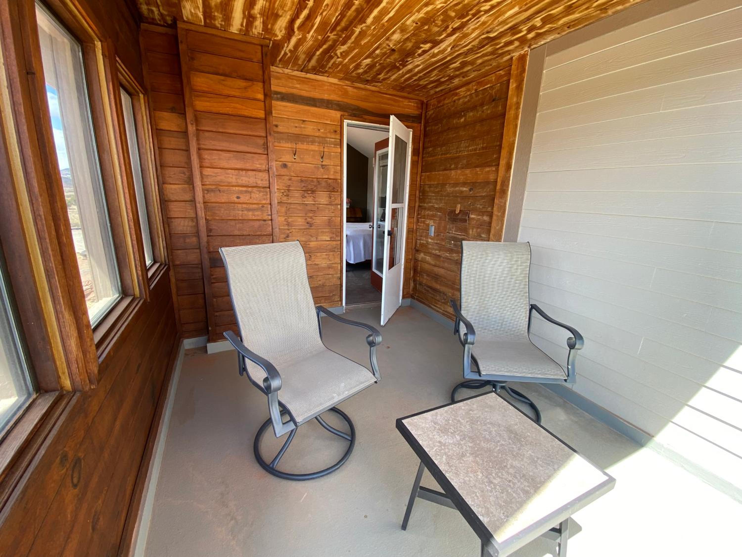 King Room with Balcony photo 3