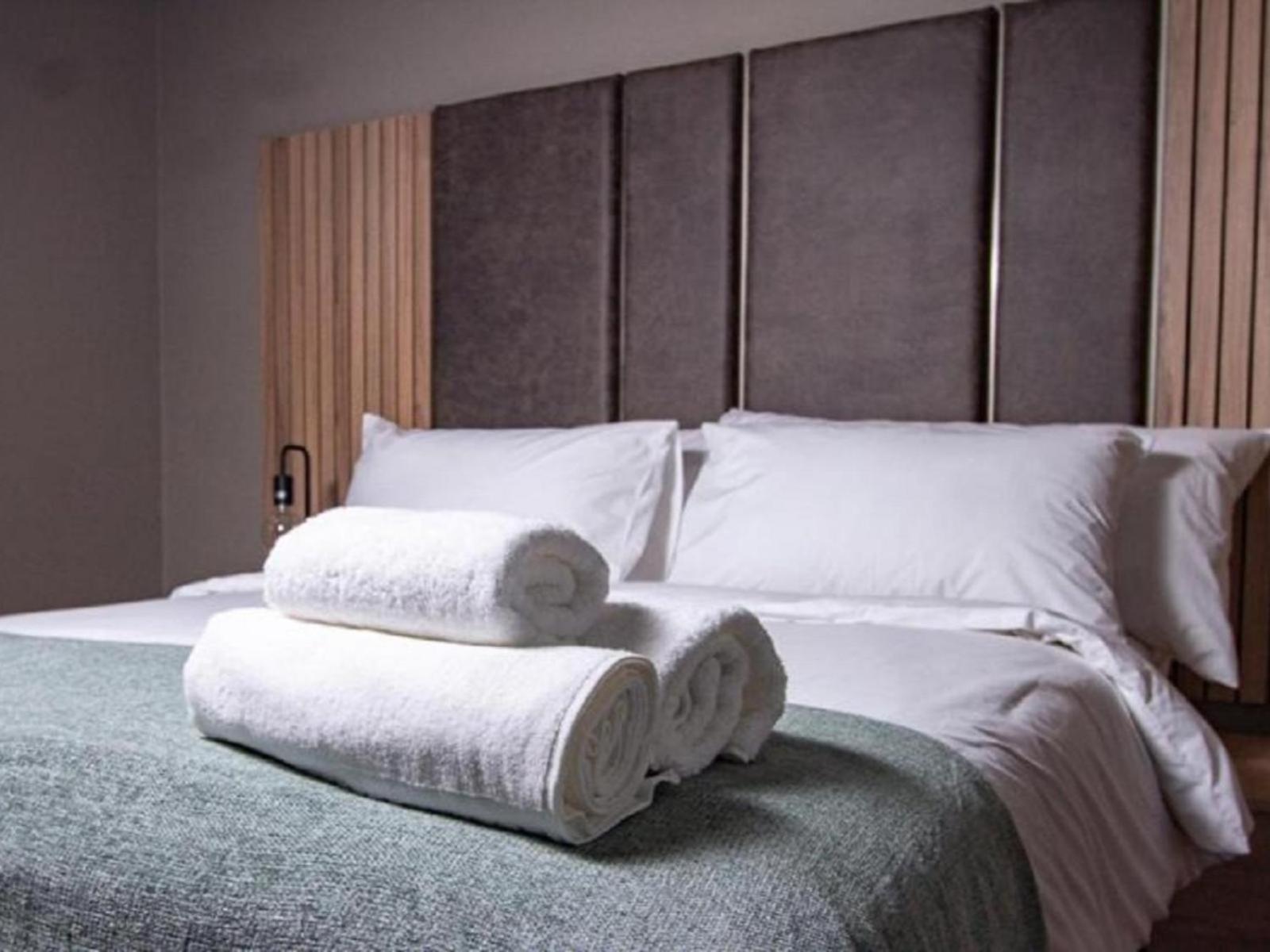 Standard Double Room - Photo 3