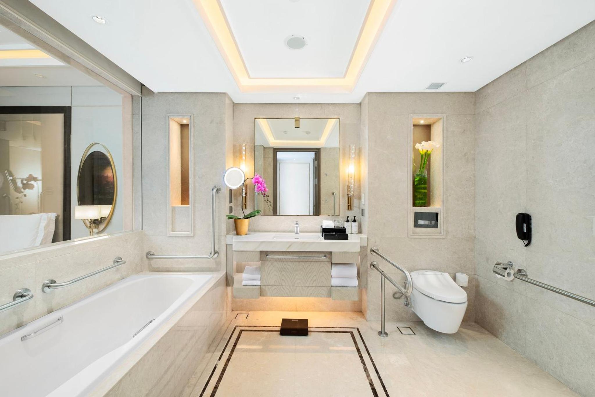 Classic King Room - Accessible