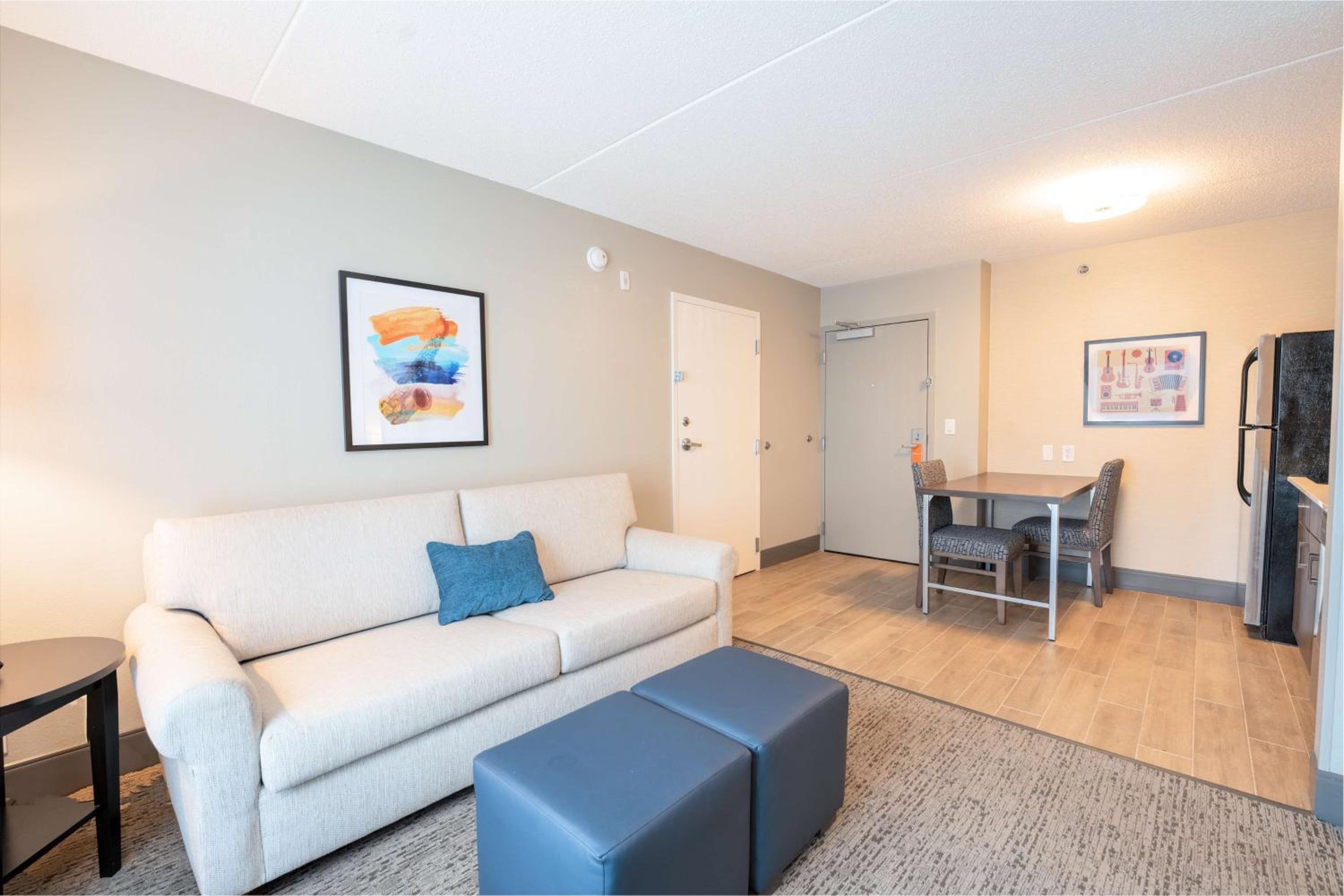 One-Bedroom King Suite with Kitchen - Non-Smoking  - Photo 1