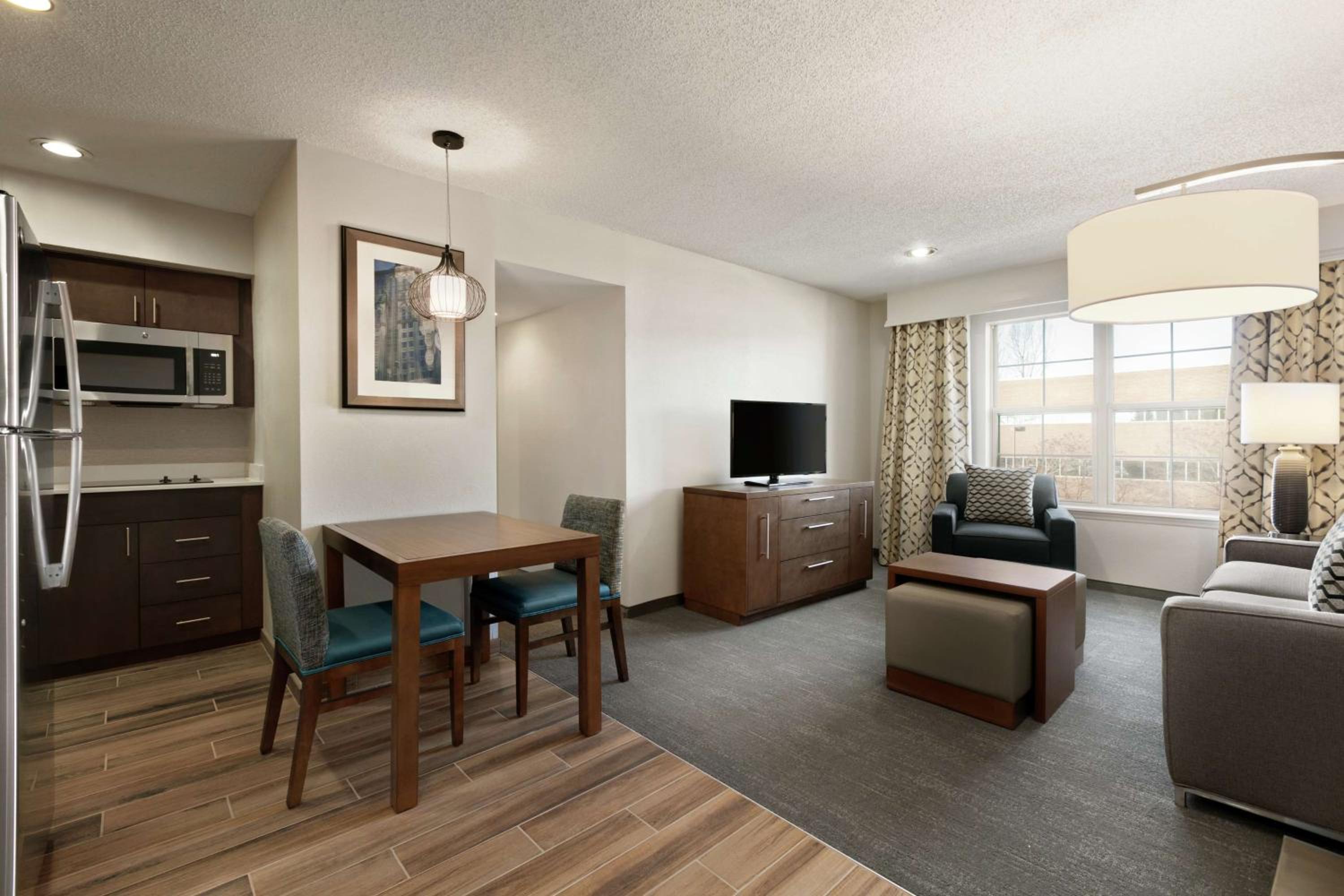One-Bedroom King Suite - Non-Smoking - Photo 1