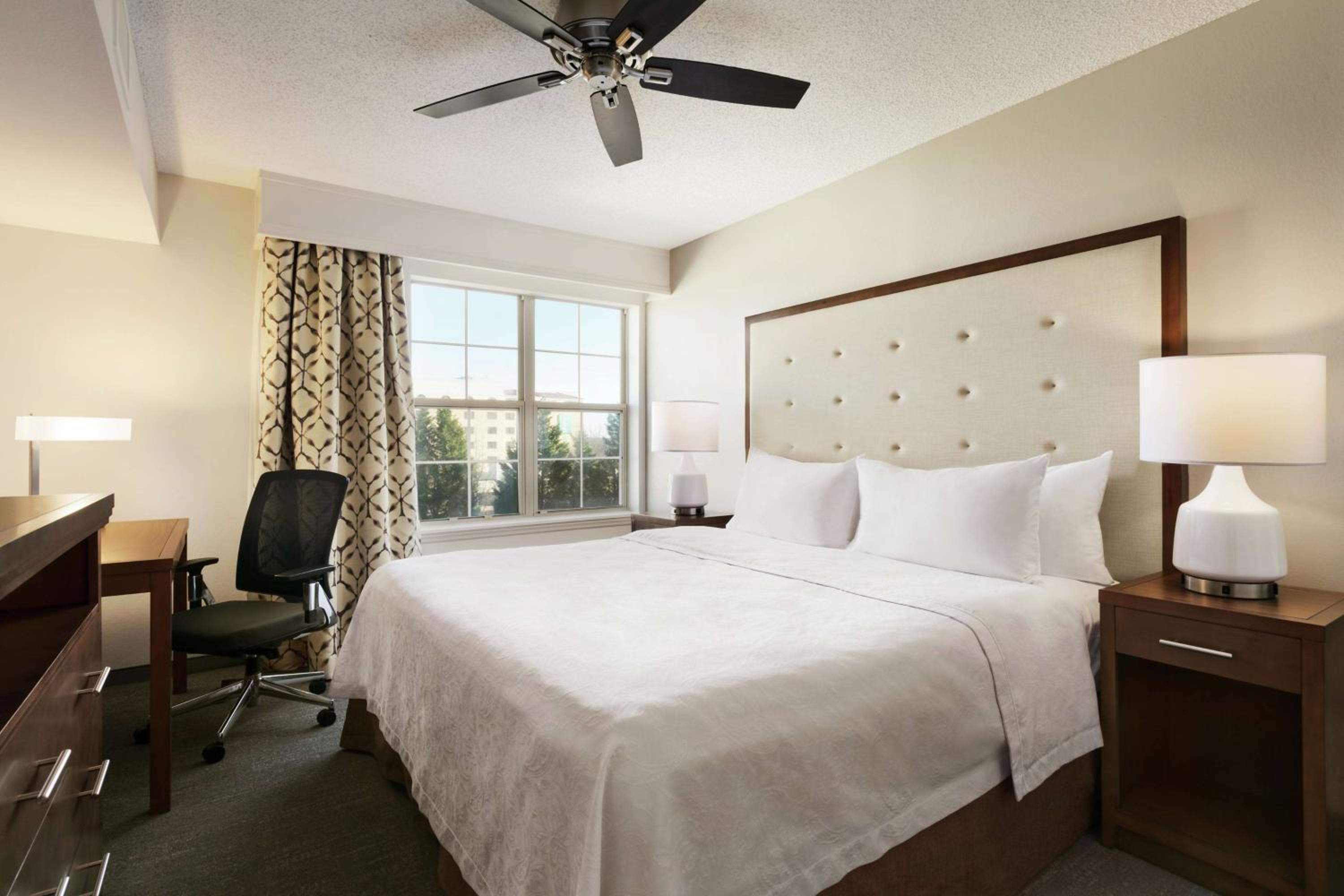 Two-Bedroom King Suite - Non-Smoking - Photo 5
