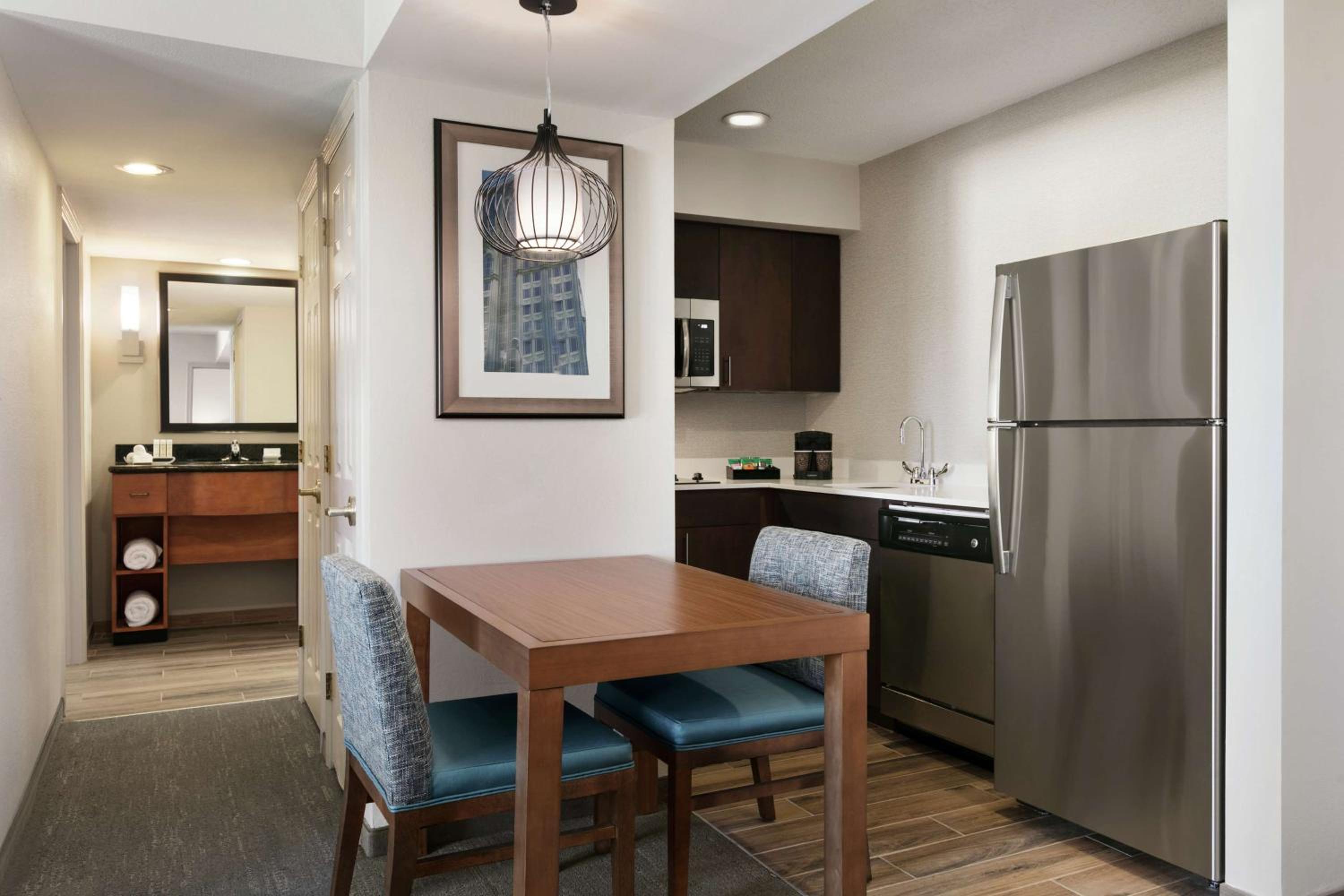 Two-Bedroom King Suite - Non-Smoking - Photo 3