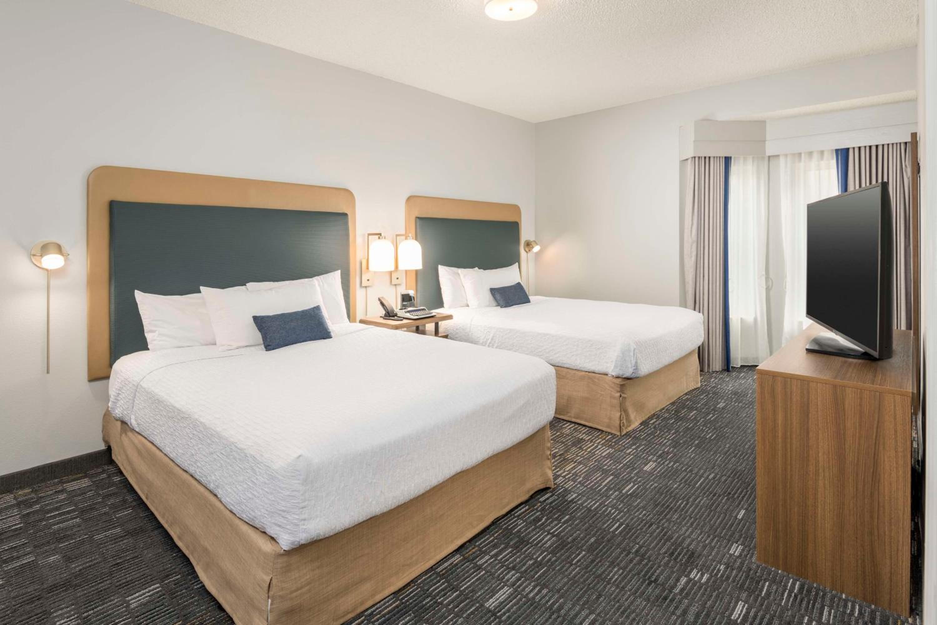 Two-Bedroom King Suite - Non-Smoking - Photo 6