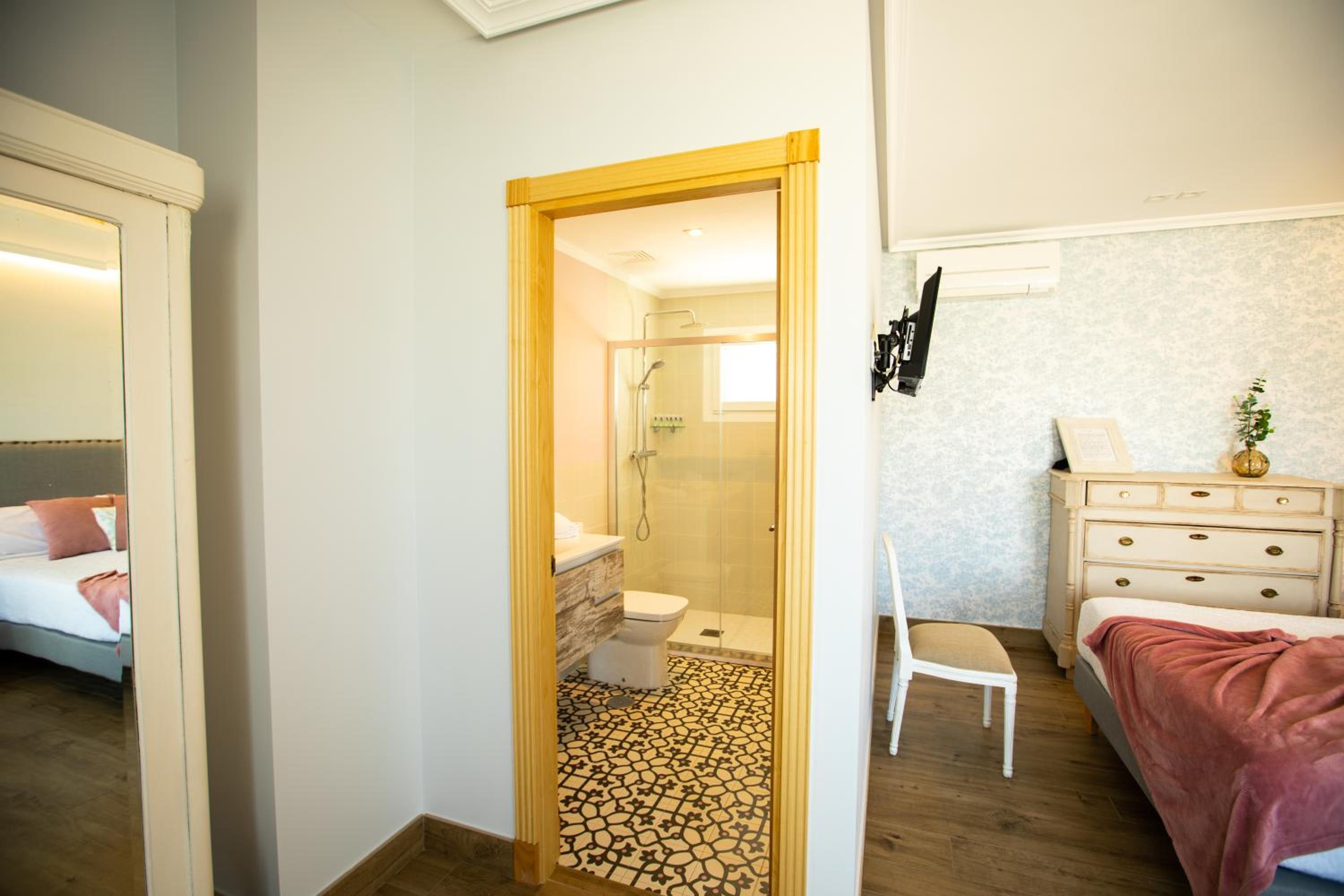 Triple Room with Terrace photo 3