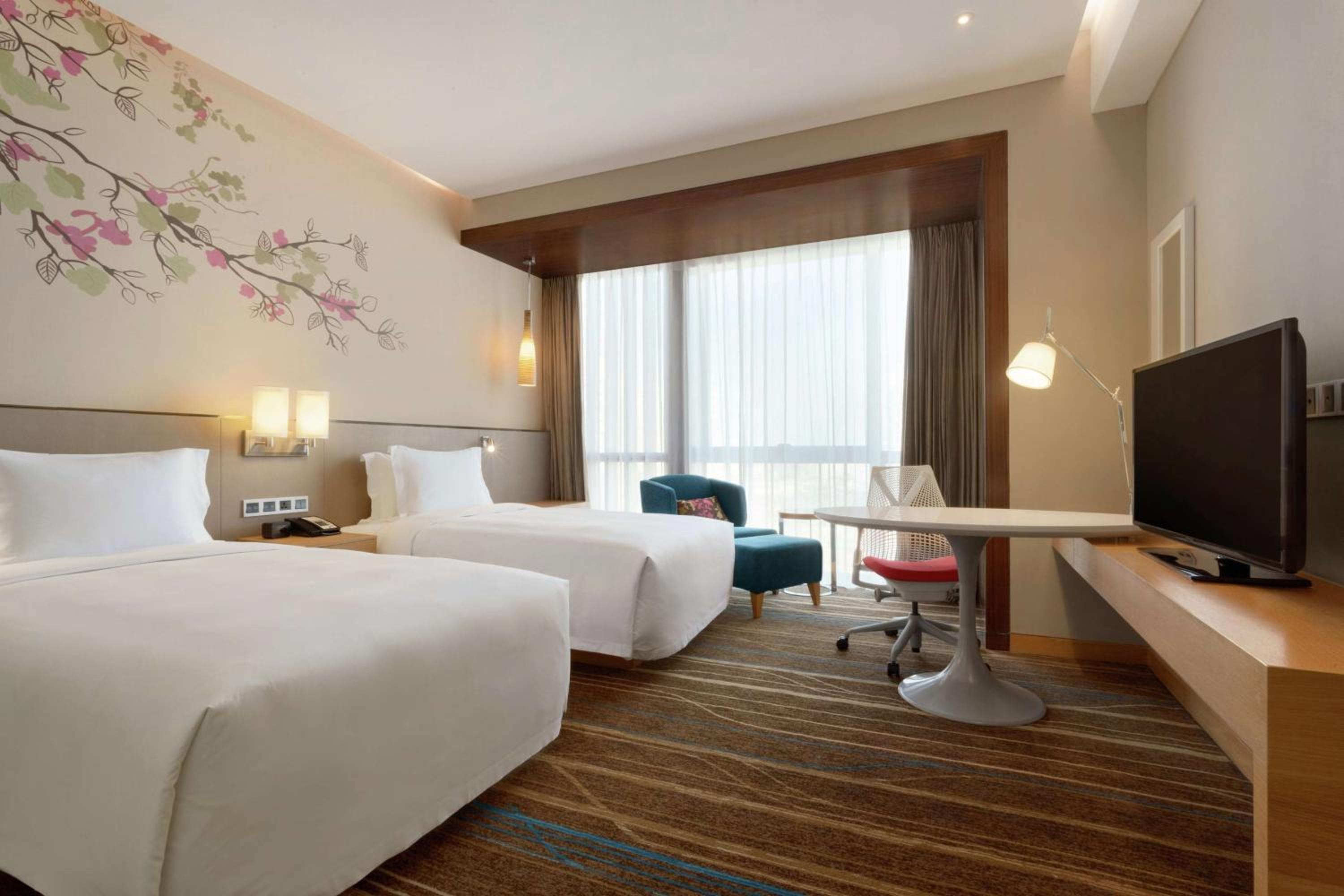 Twin Room with City View