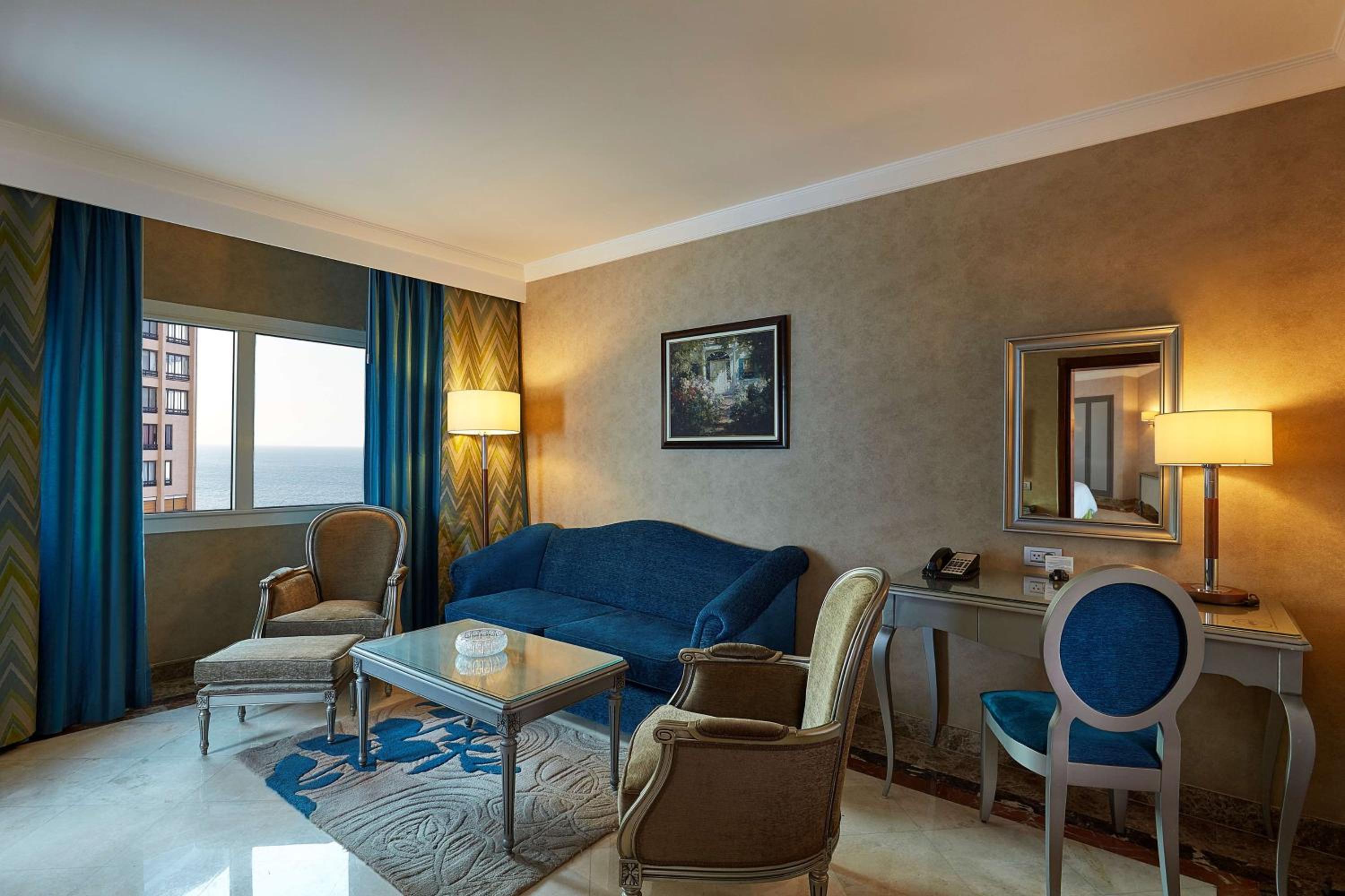 King Suite with Panoramic Sea View