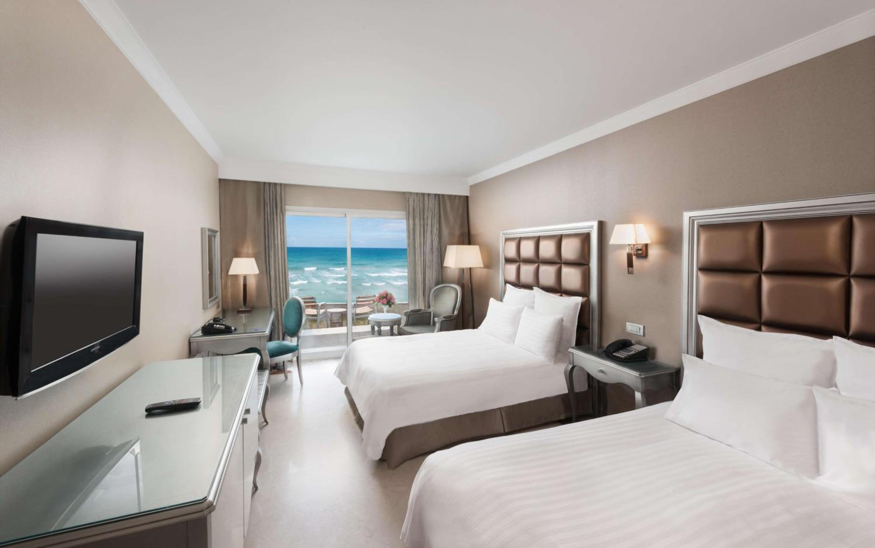 Twin Deluxe Room with View - Photo 1