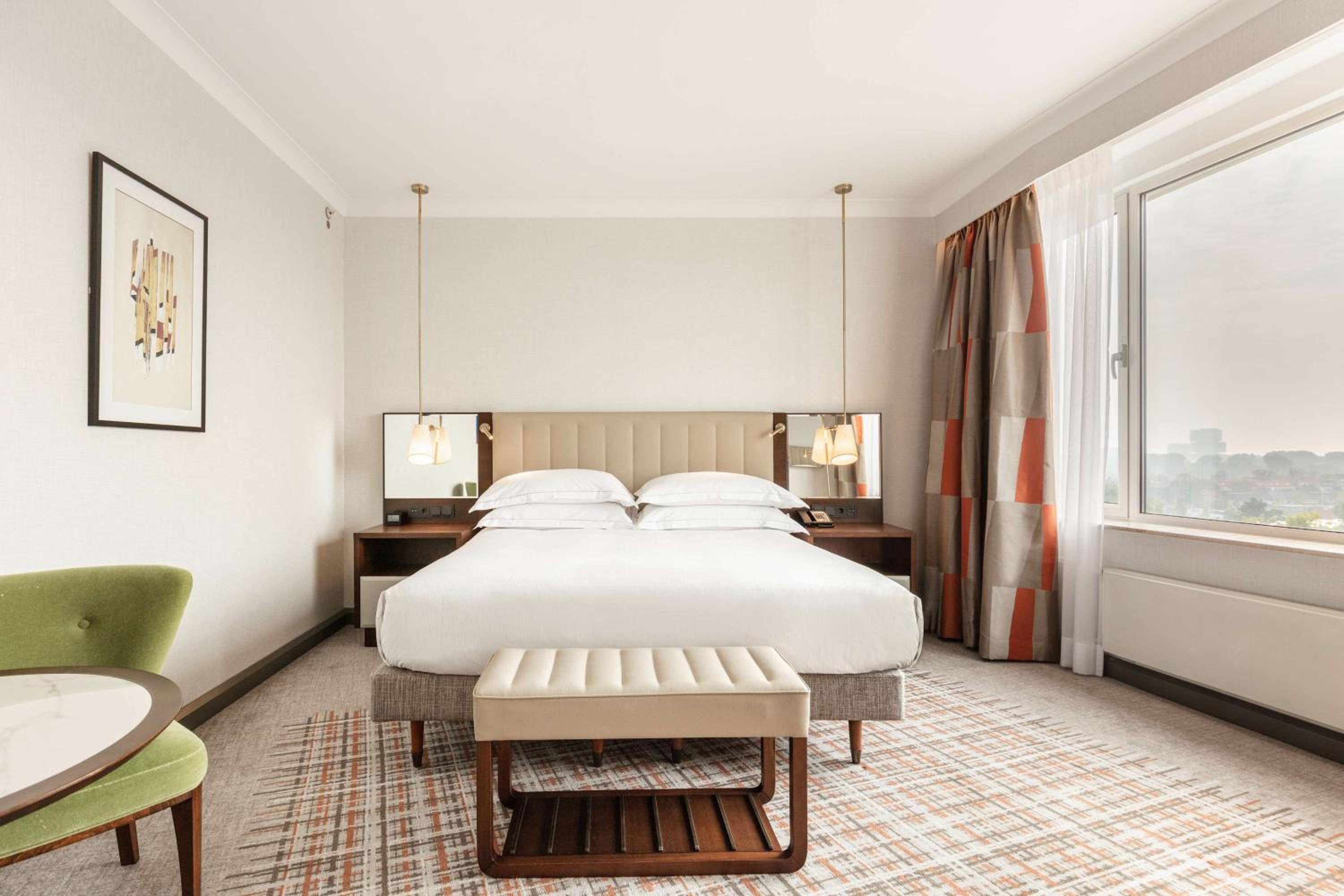 Executive King Room