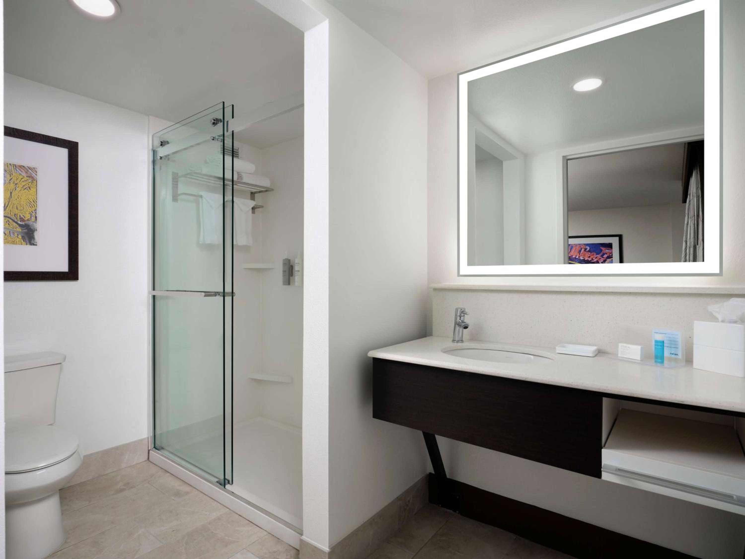 Double Room - Non-Smoking  - Photo 3