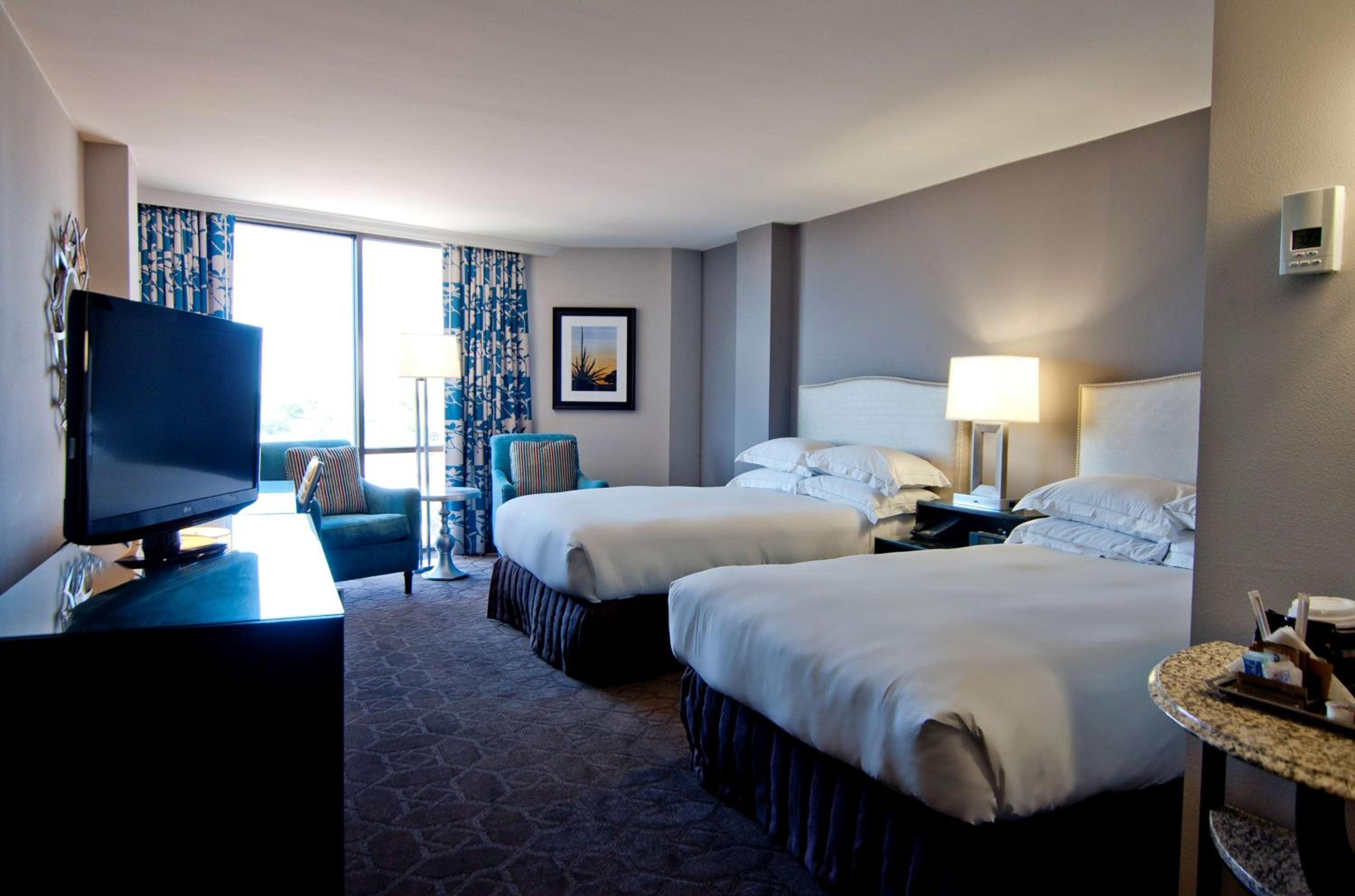 Double Room with Two Double Beds - Photo 3