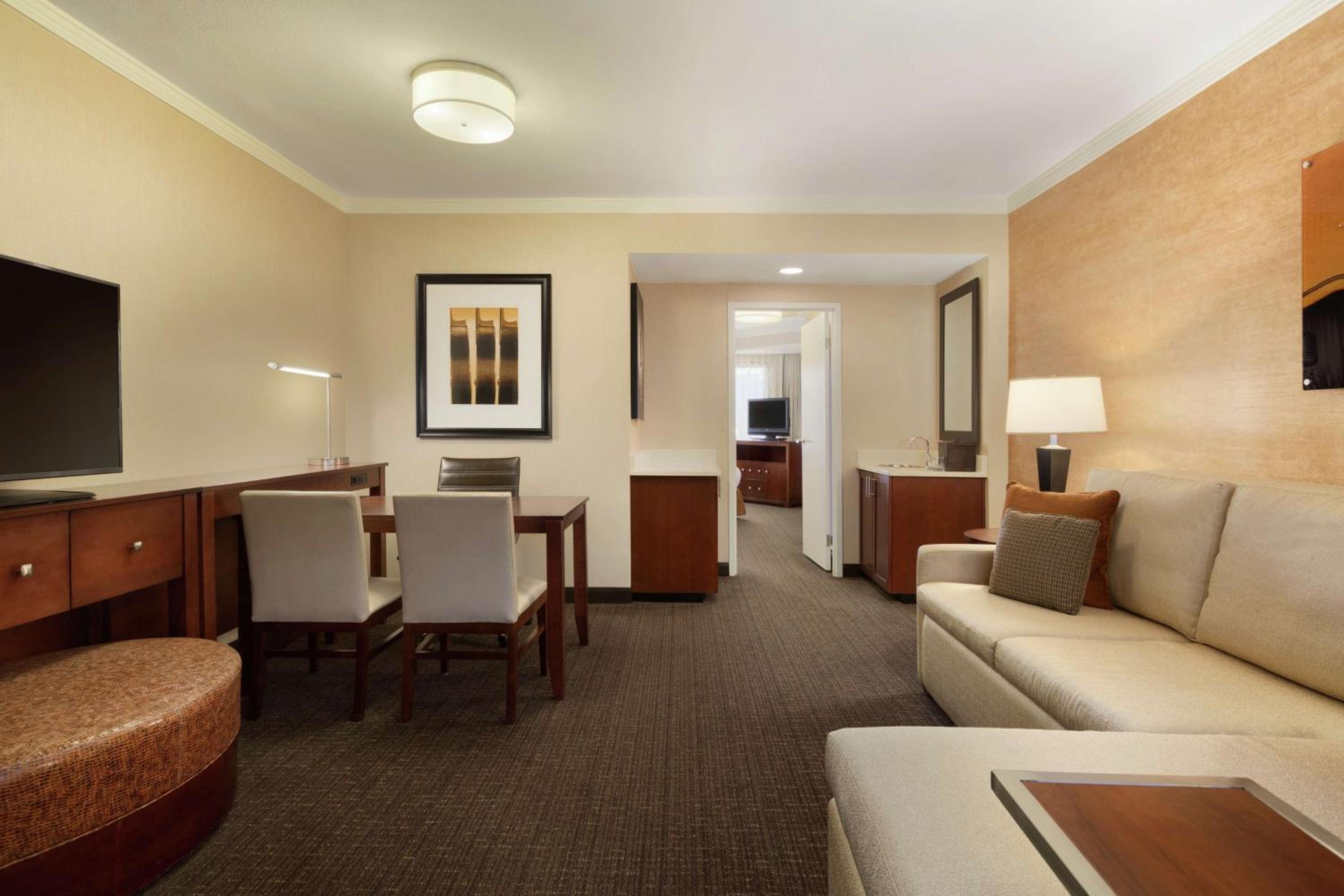 Two-Bedroom Suite - Non-Smoking