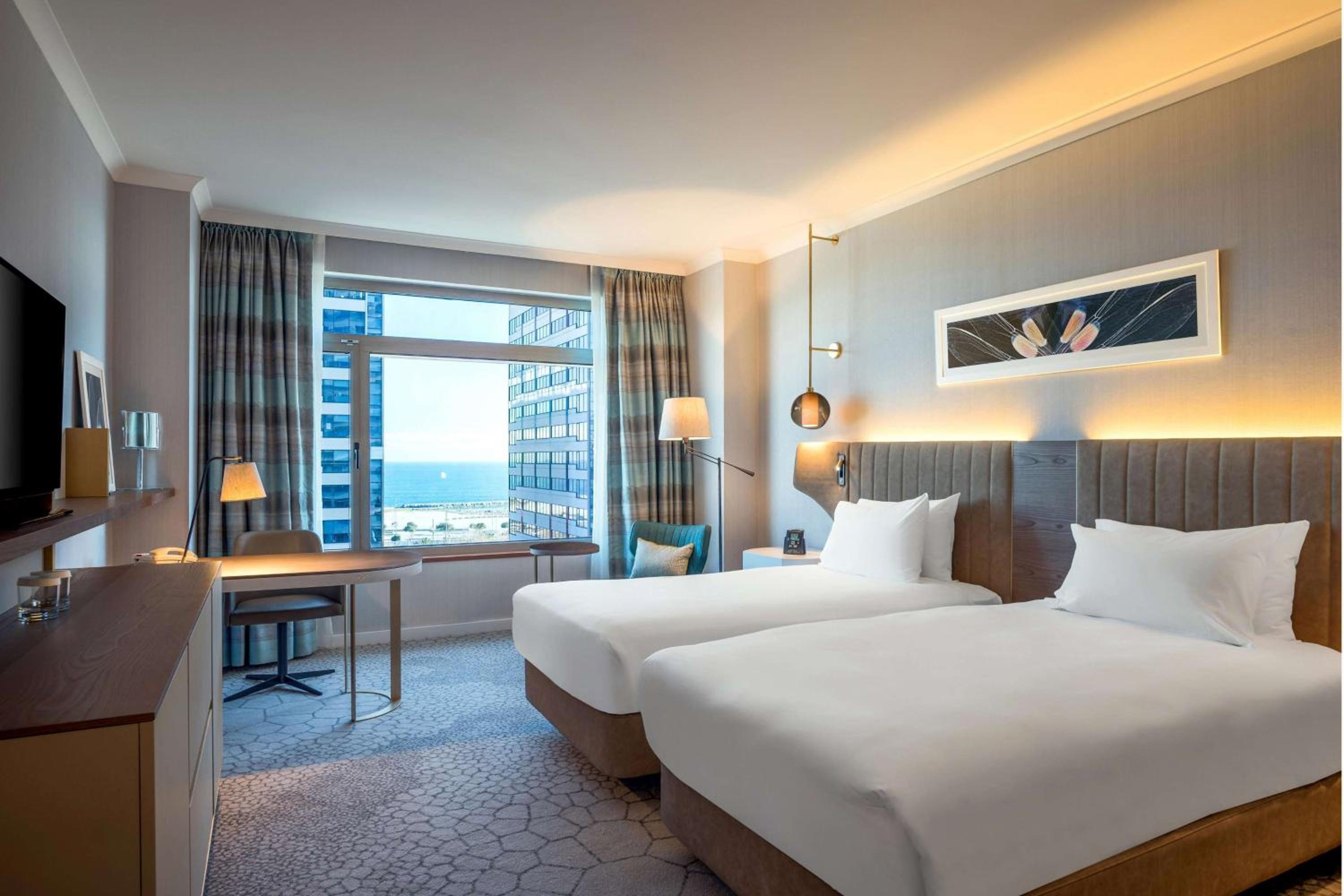 Twin Room with Pool View