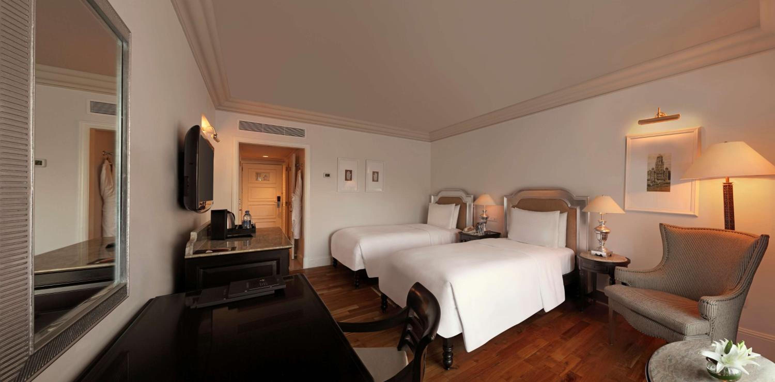 Twin Room - Photo 4