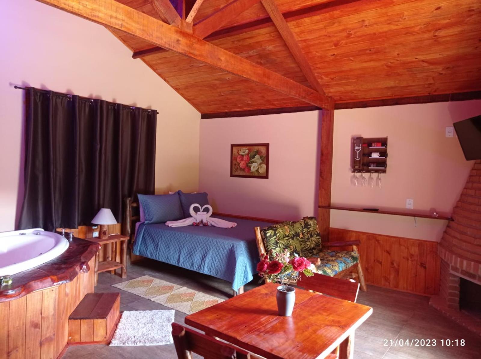 Chalet - Photo 2