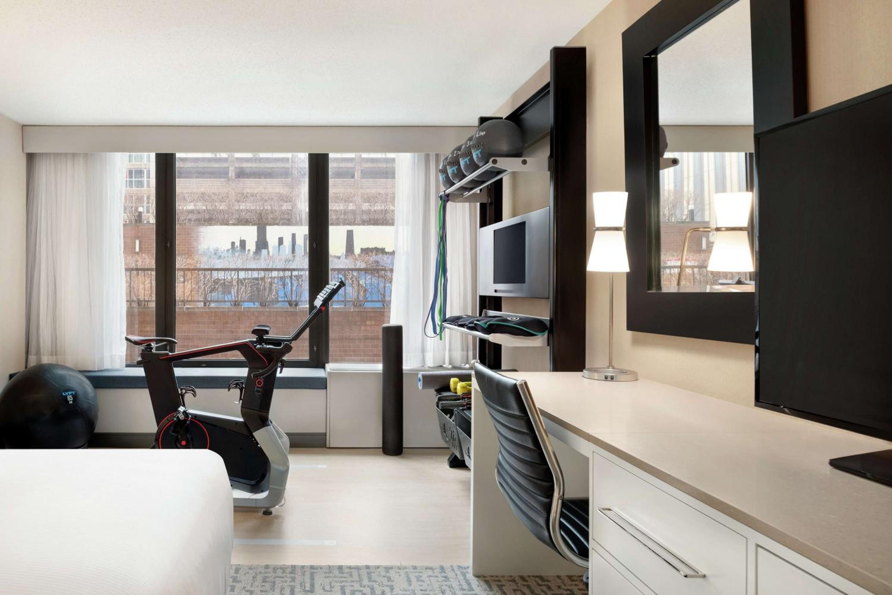 Fitness King Room - Photo 1