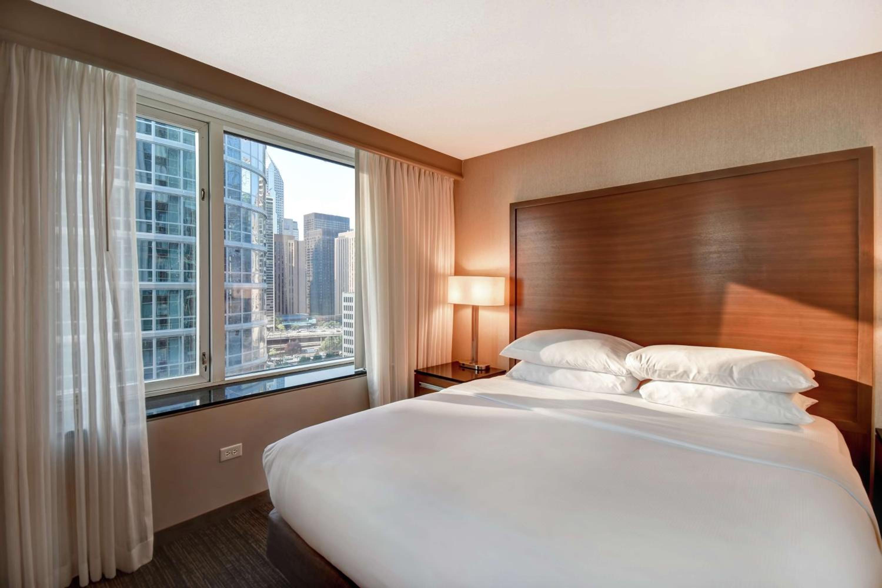 Two-Room King Suite - Non-Smoking - Photo 1