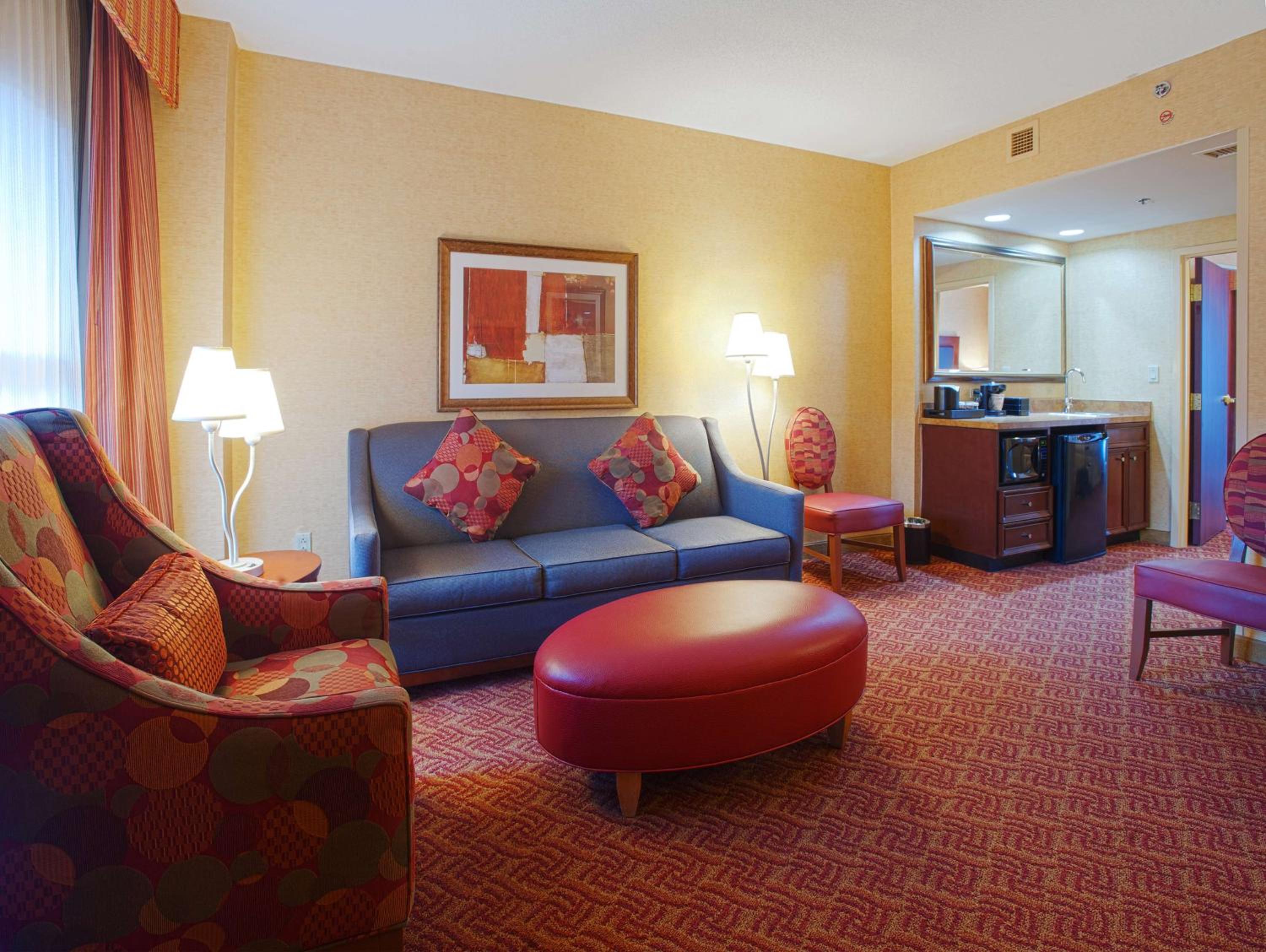Two-Room King Suite - Non-Smoking - Photo 2