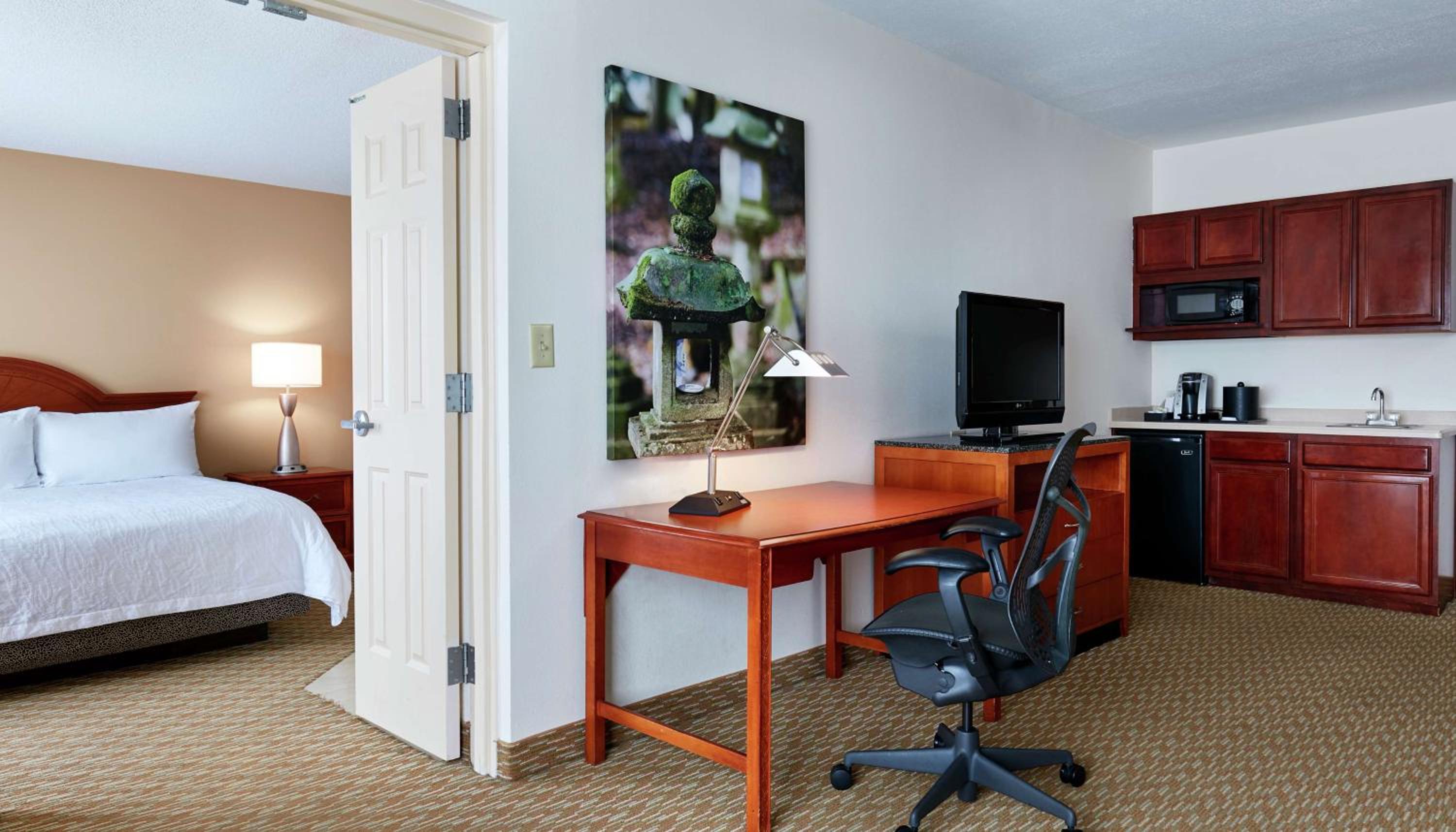 King Suite with Whirlpool