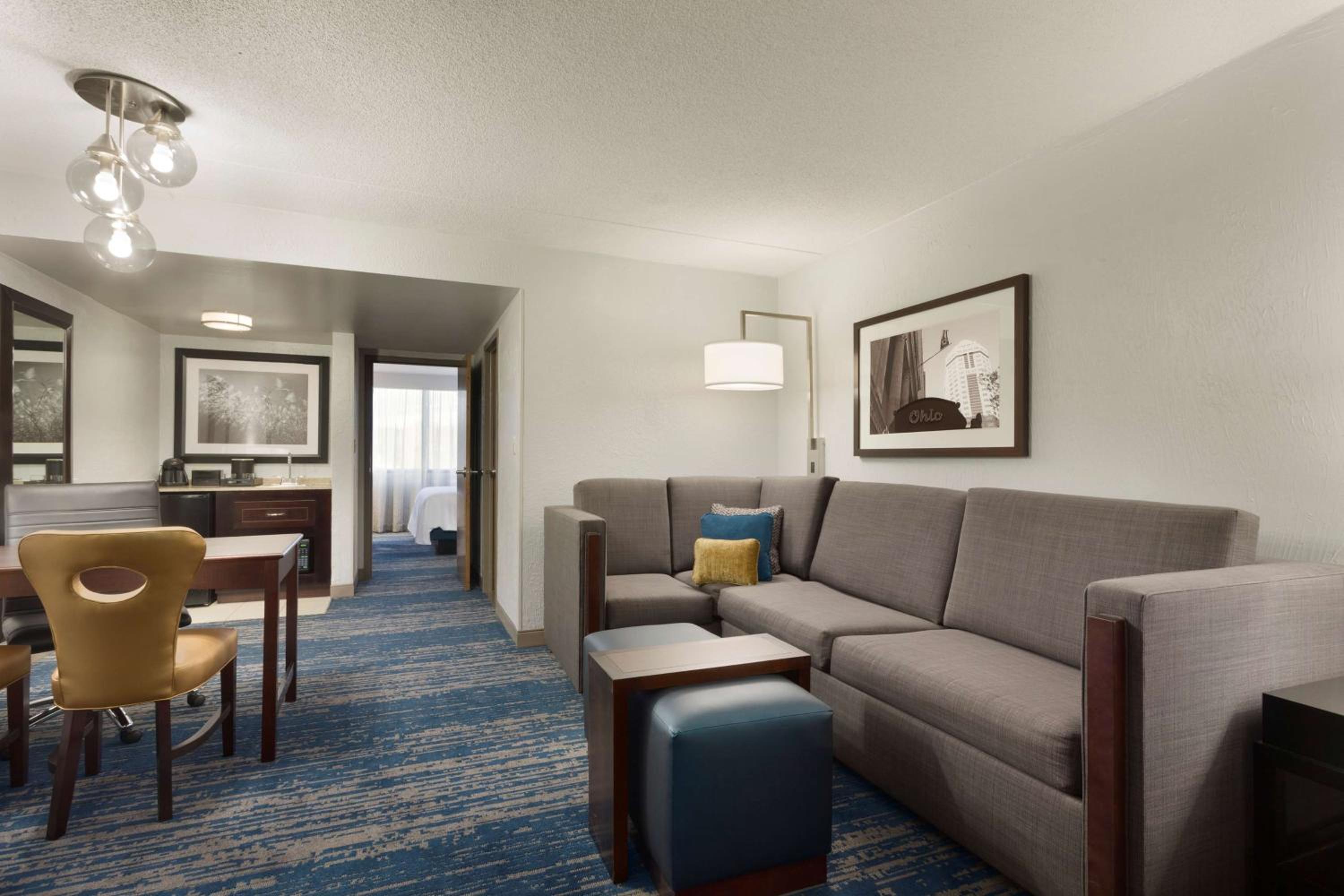 Two-Room King Suite - Non-Smoking - Photo 4