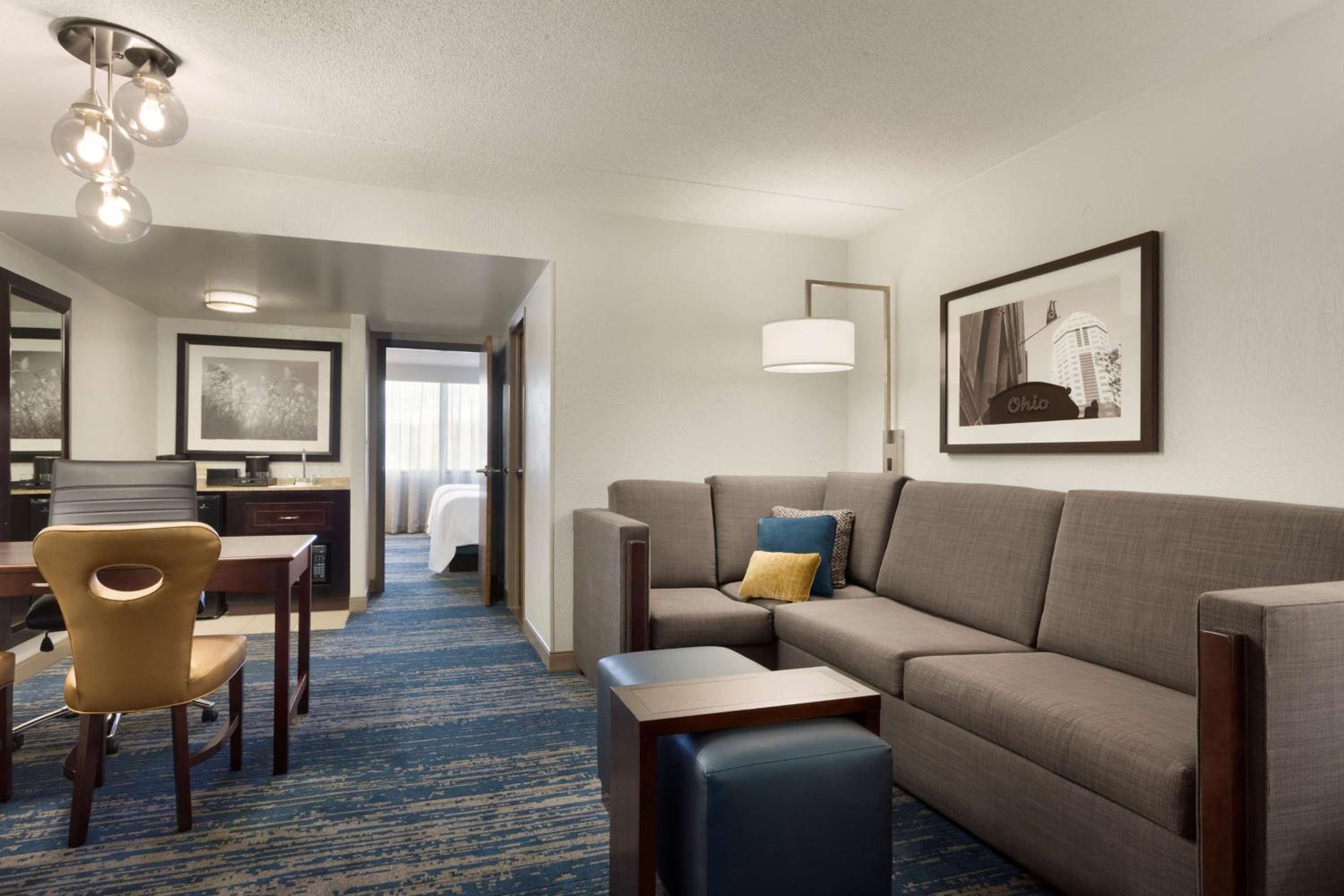 Suite with Two Double Beds - Non-Smoking - Photo 3