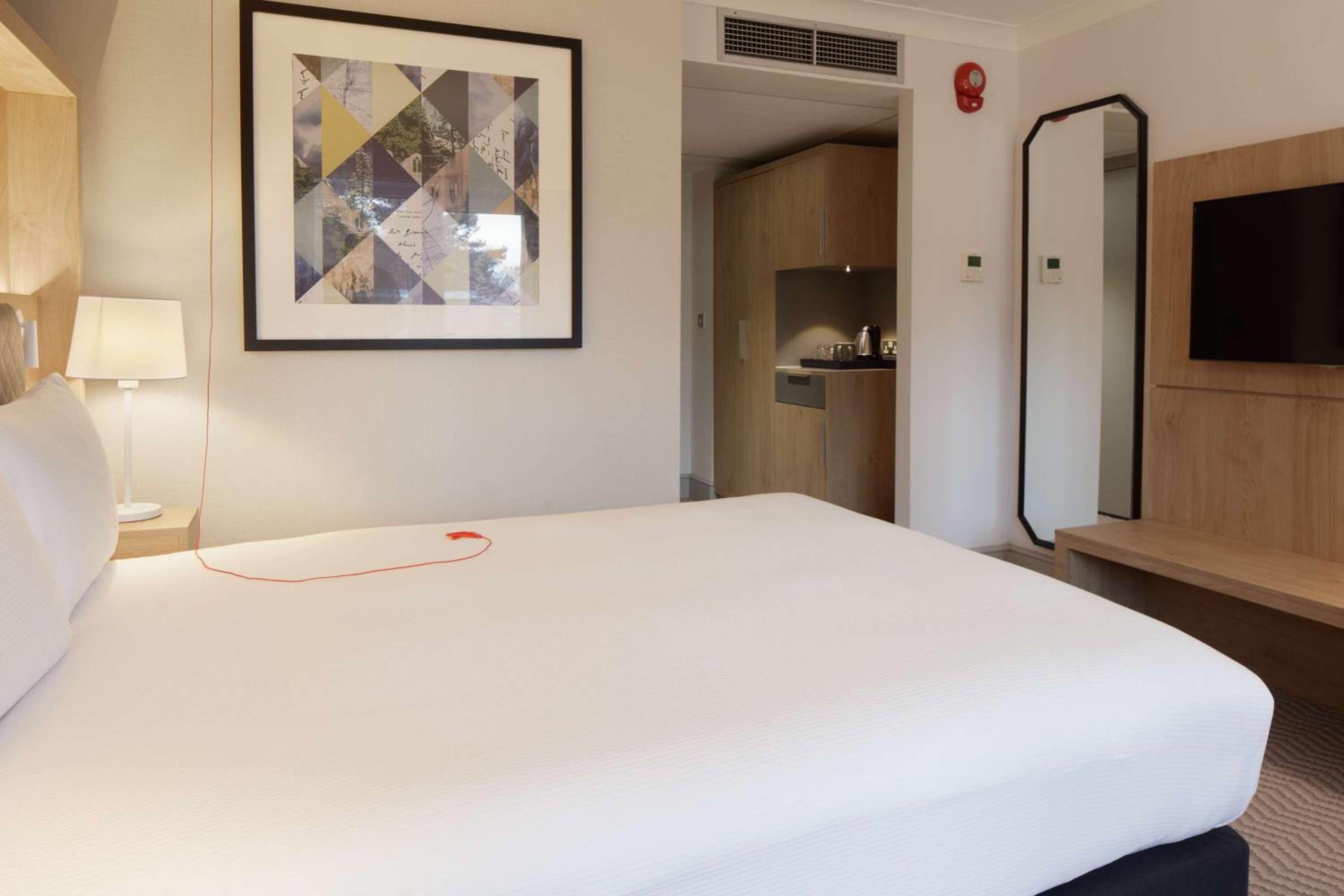 Hilton Cobham, Photo 2