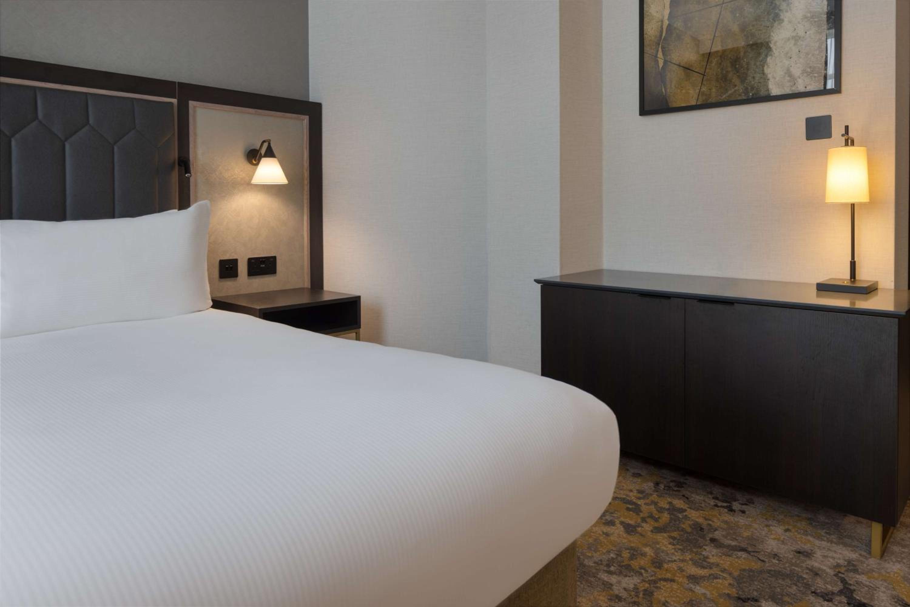 Superior King Room - High Floor - Photo 1