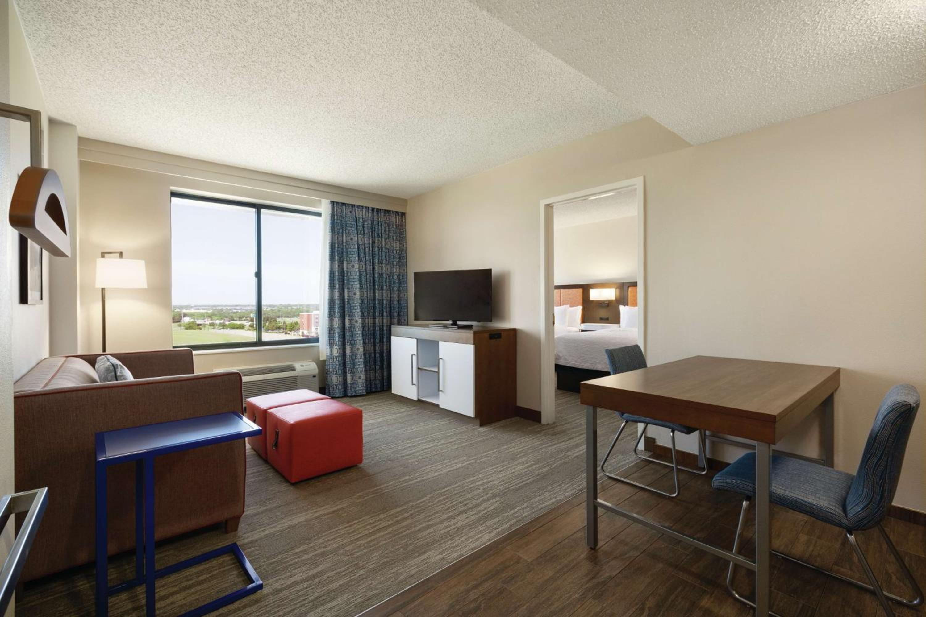 One-Bedroom Suite with Two Double Beds - Non-Smoking