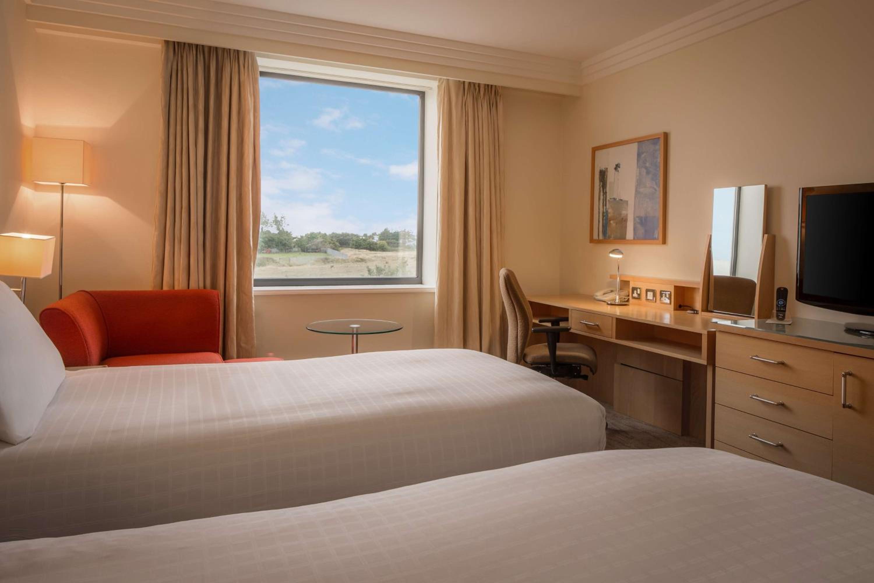 Twin Room - Photo 1