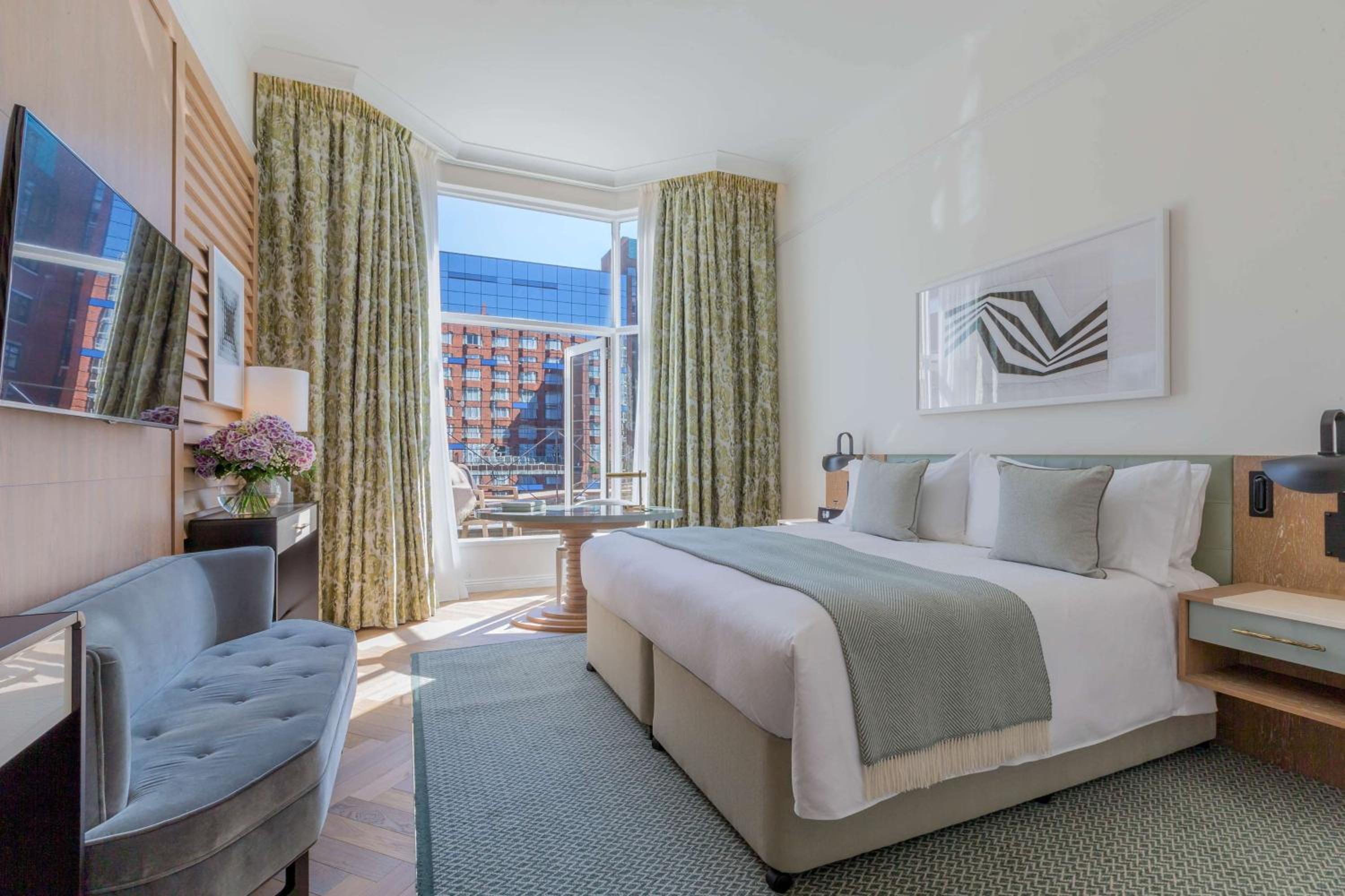 Premier King Room with Balcony