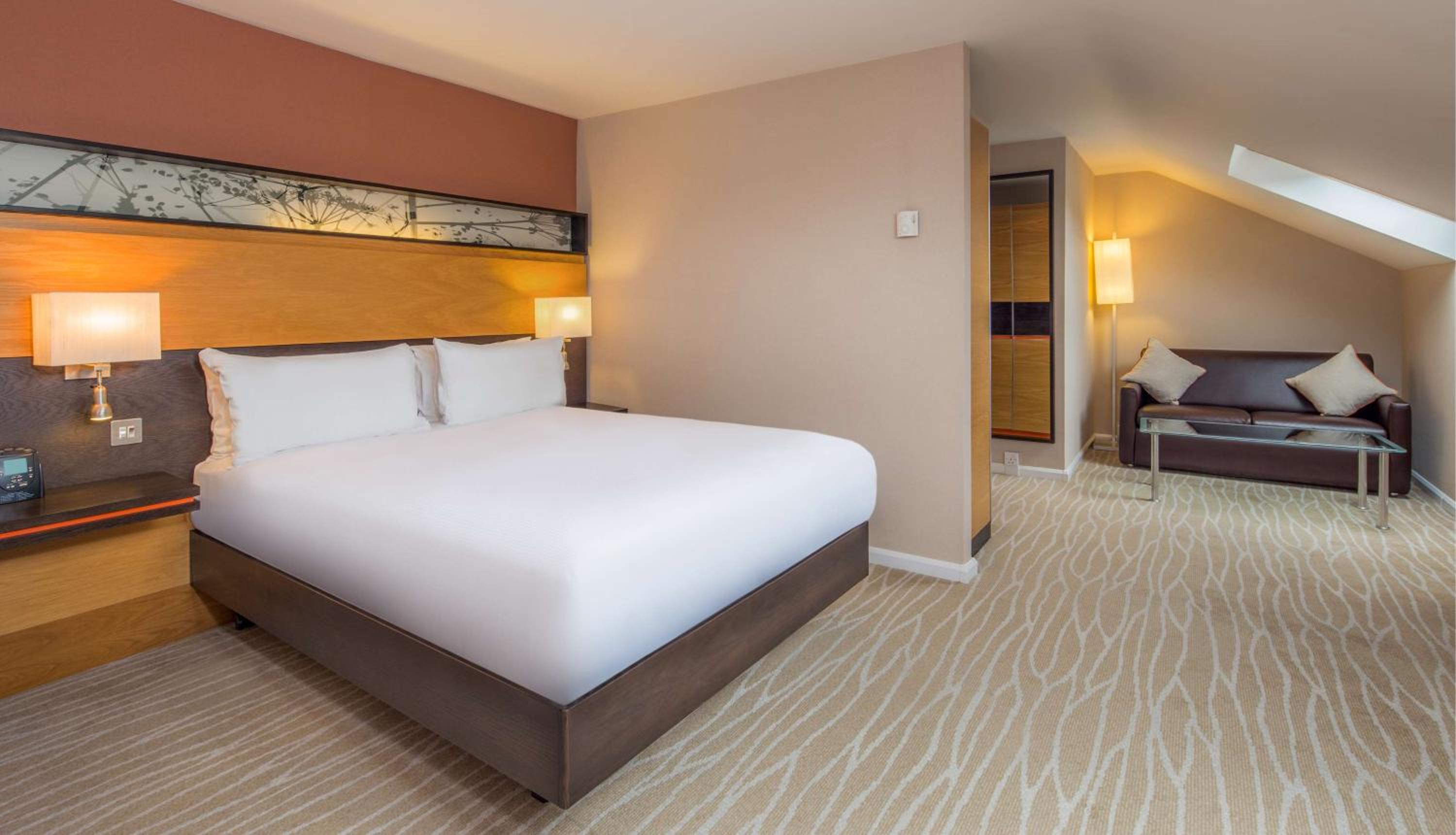 Deluxe Queen Room - Photo 1