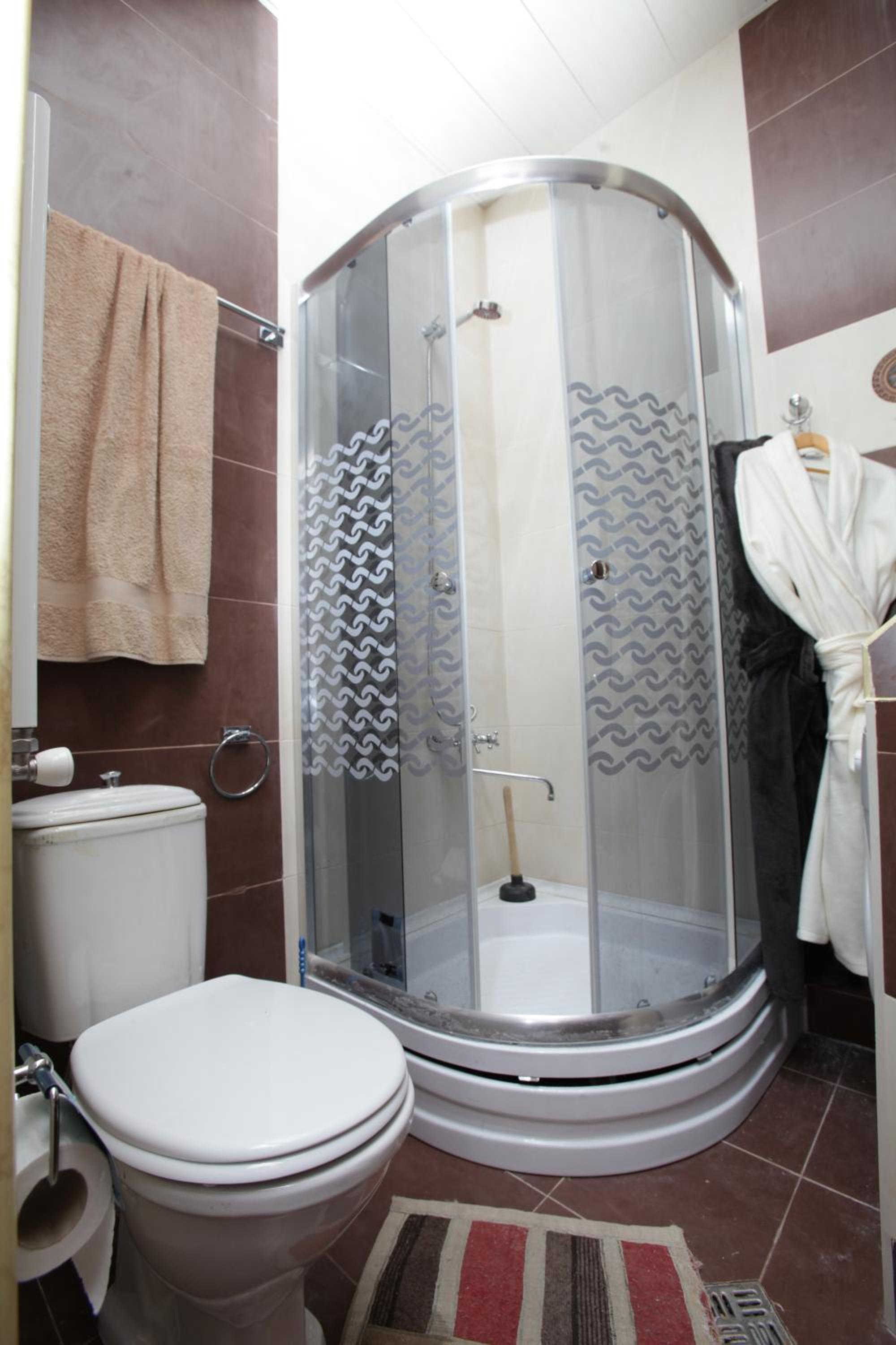 Economy Double or Twin Room - Photo 36