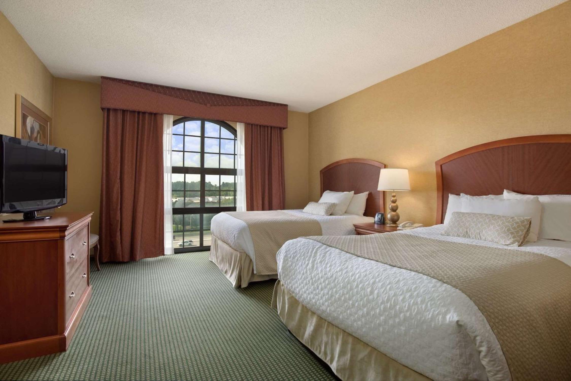 Suite with Two Double Beds - Non-Smoking