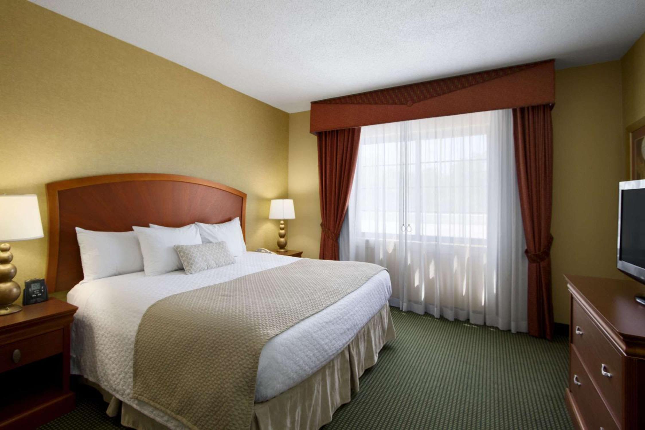 King Room - Mobility Access/Non-Smoking