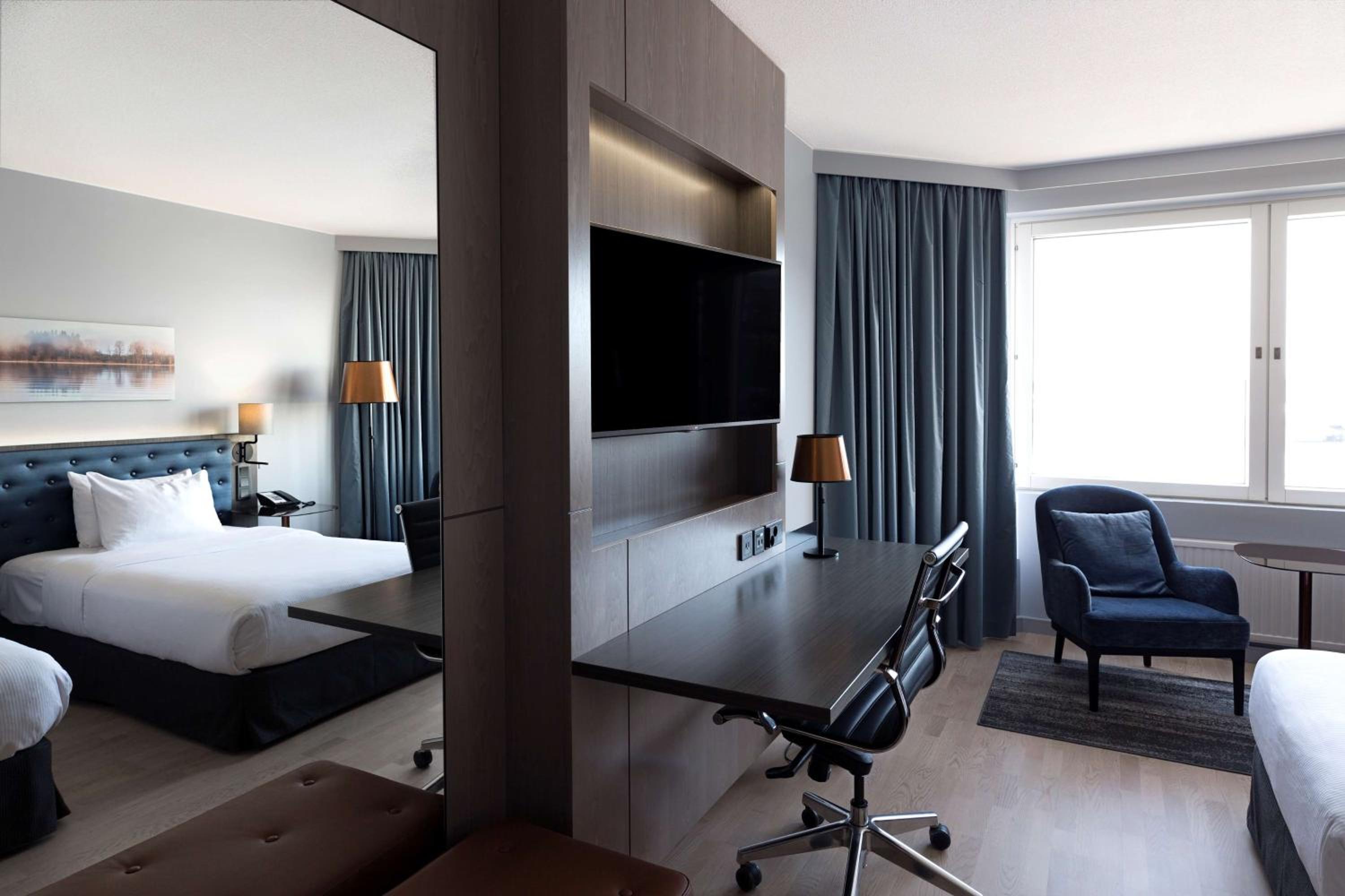Executive Twin Room - Photo 1