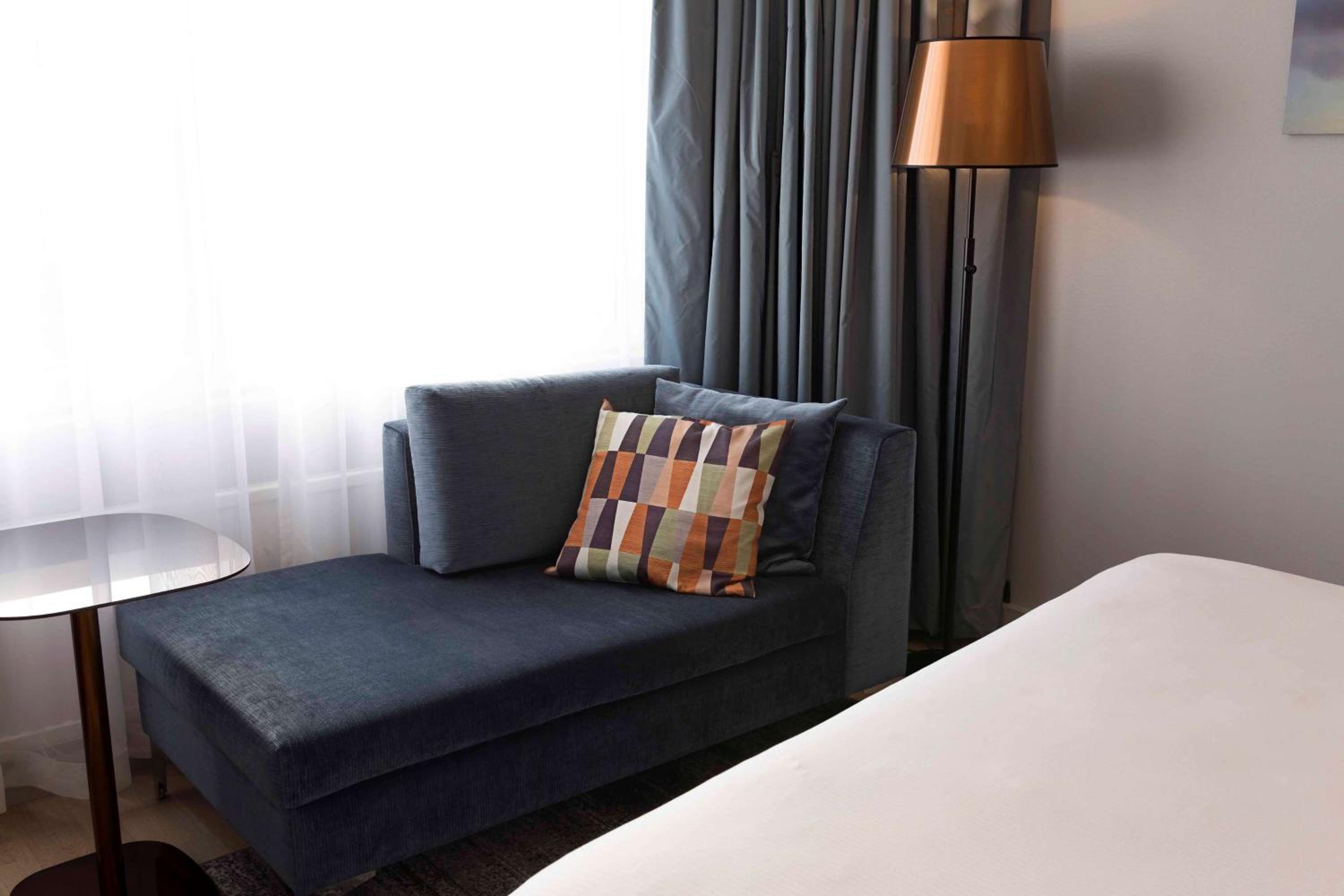 King Guest Room - Photo 1