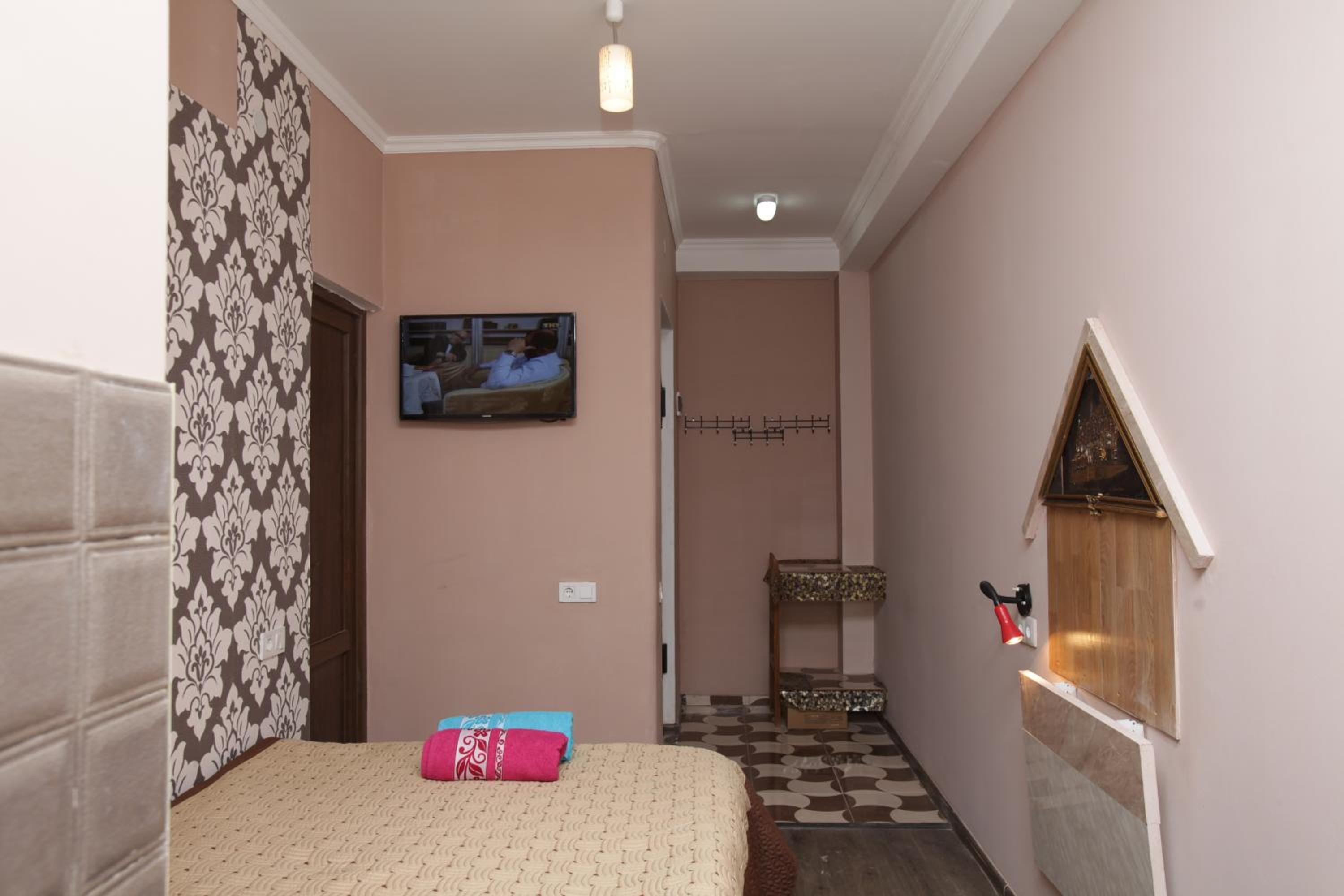Economy Double or Twin Room - Photo 32