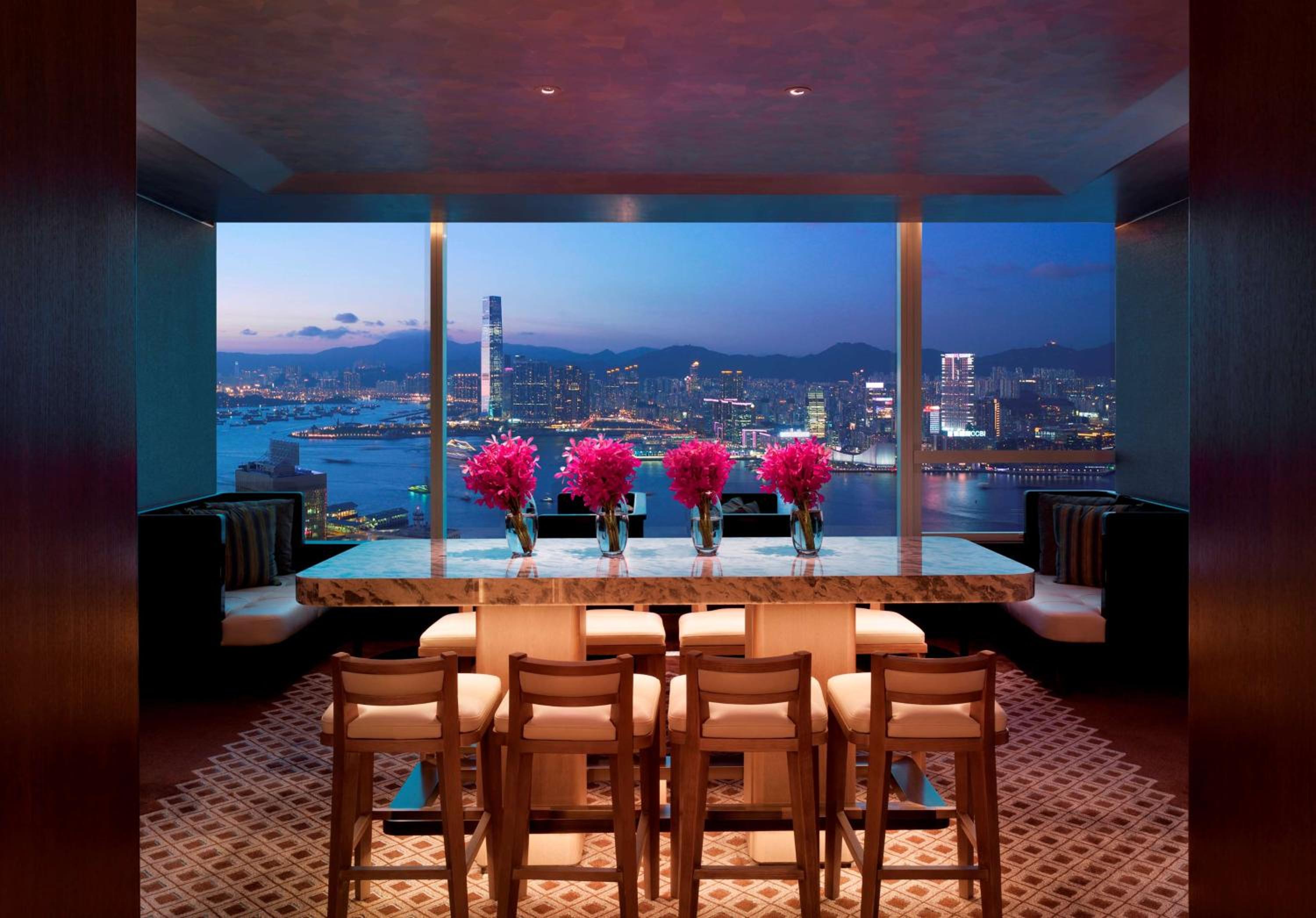 Executive King Room with Harbor View