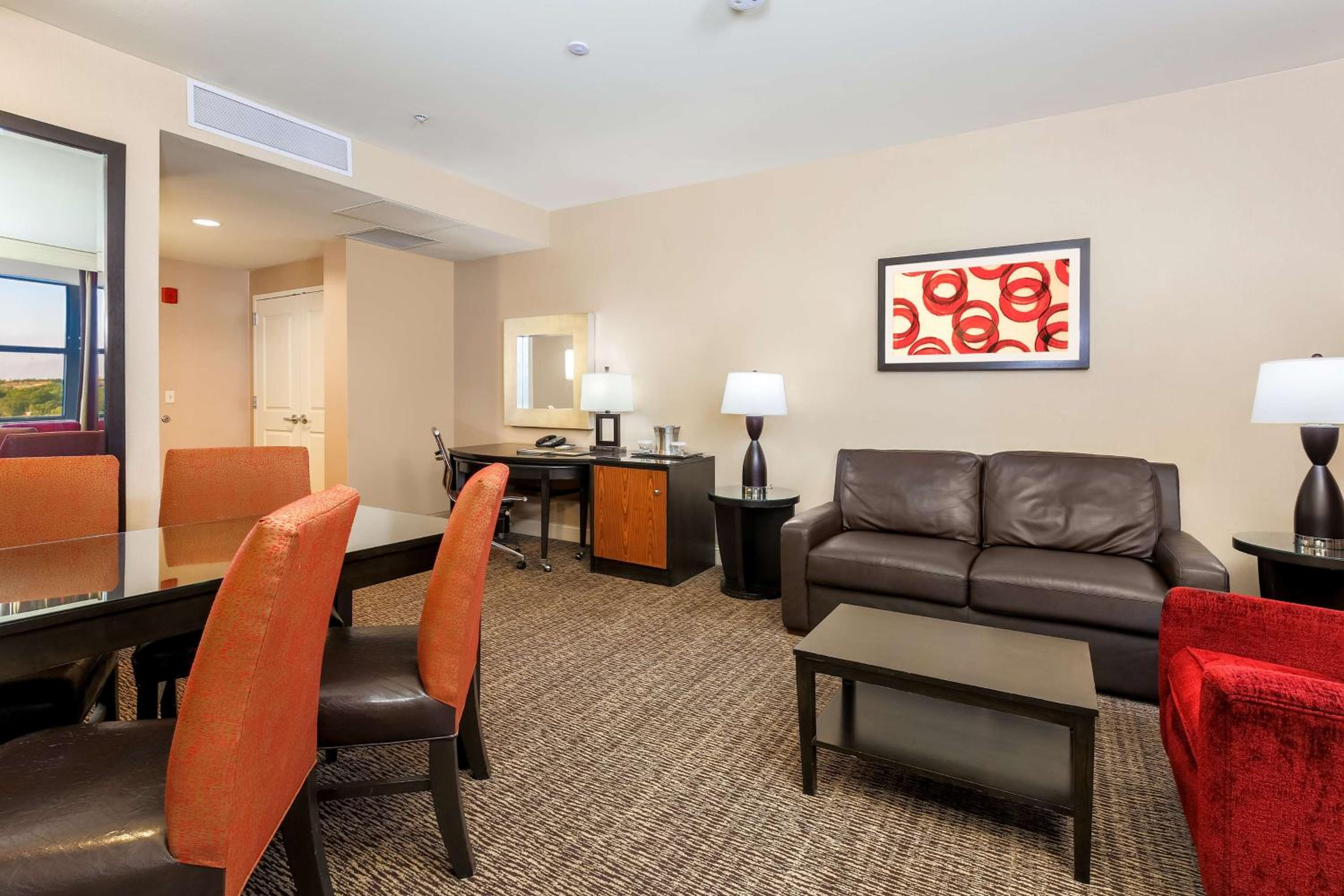 Junior Suite with Garden View - Photo 2