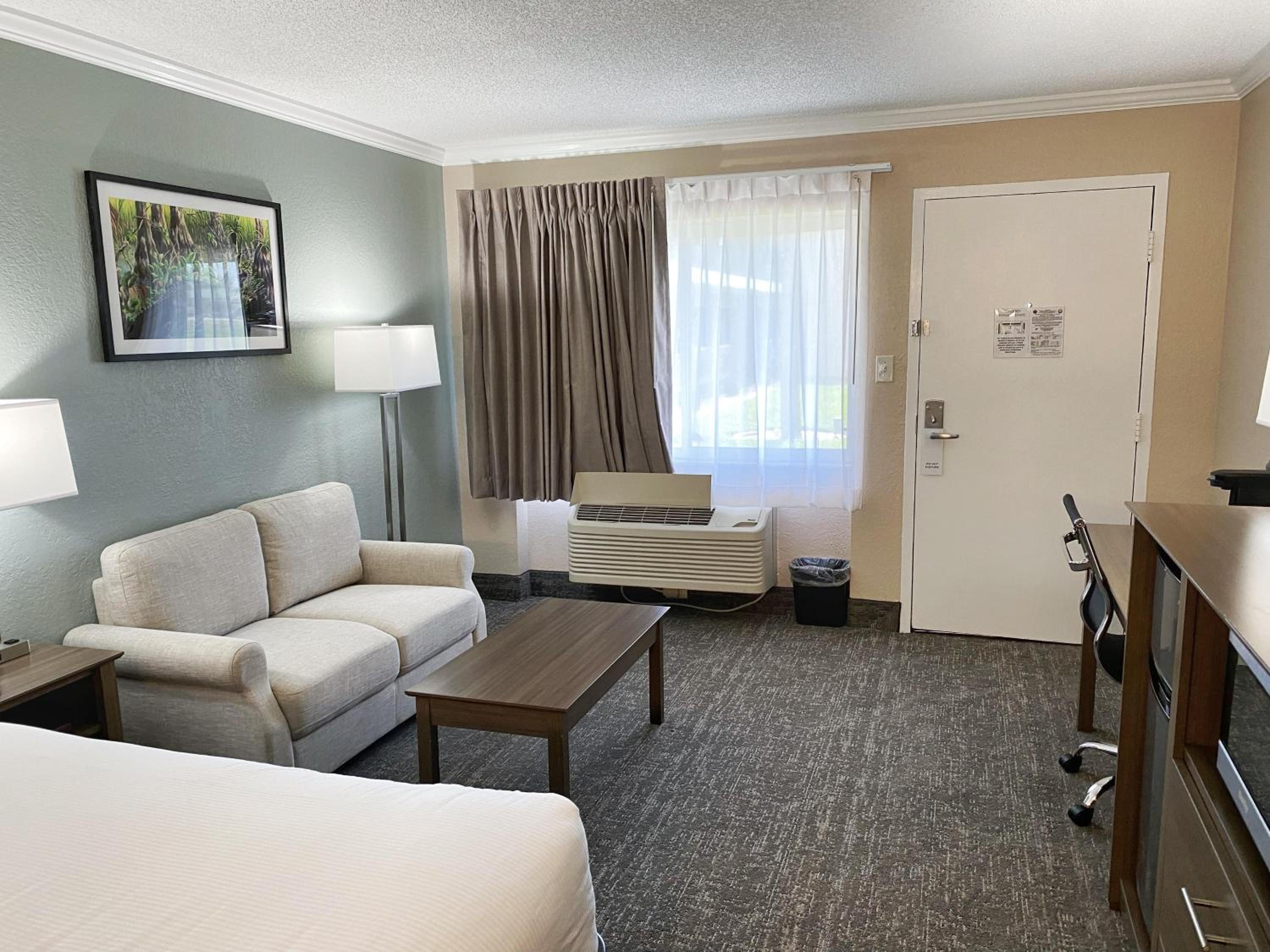 Deluxe Single Room