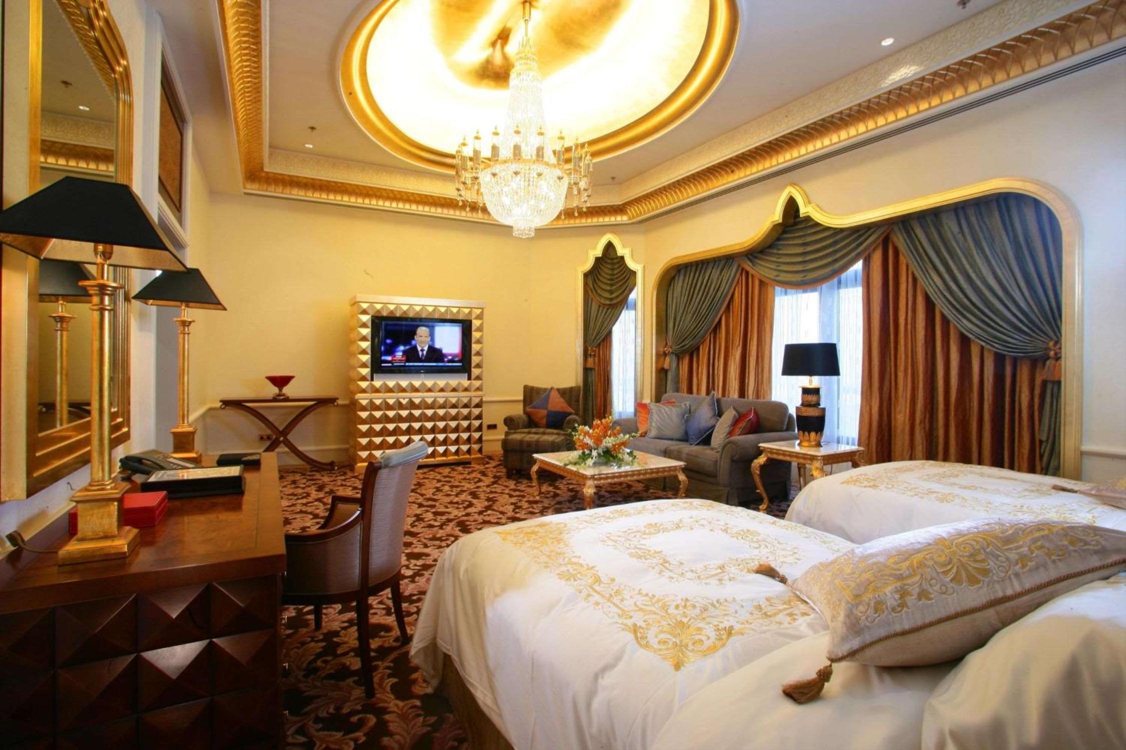 Executive Suite