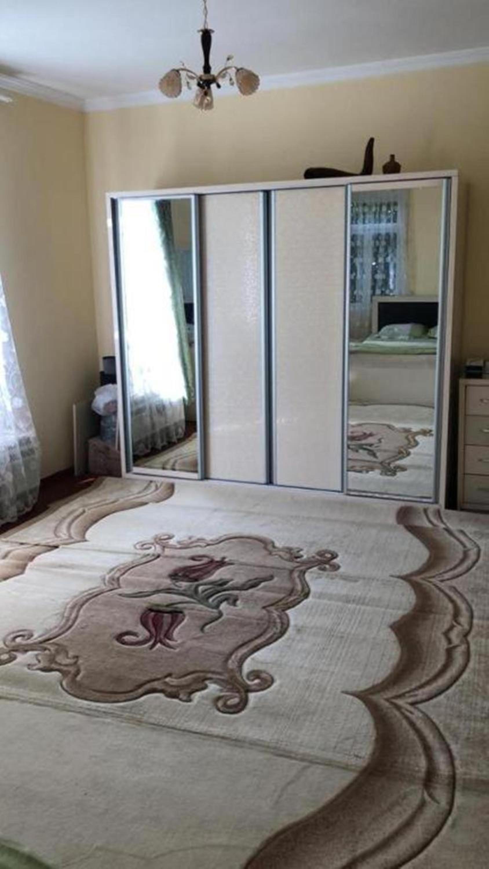 Three-Bedroom House photo 2