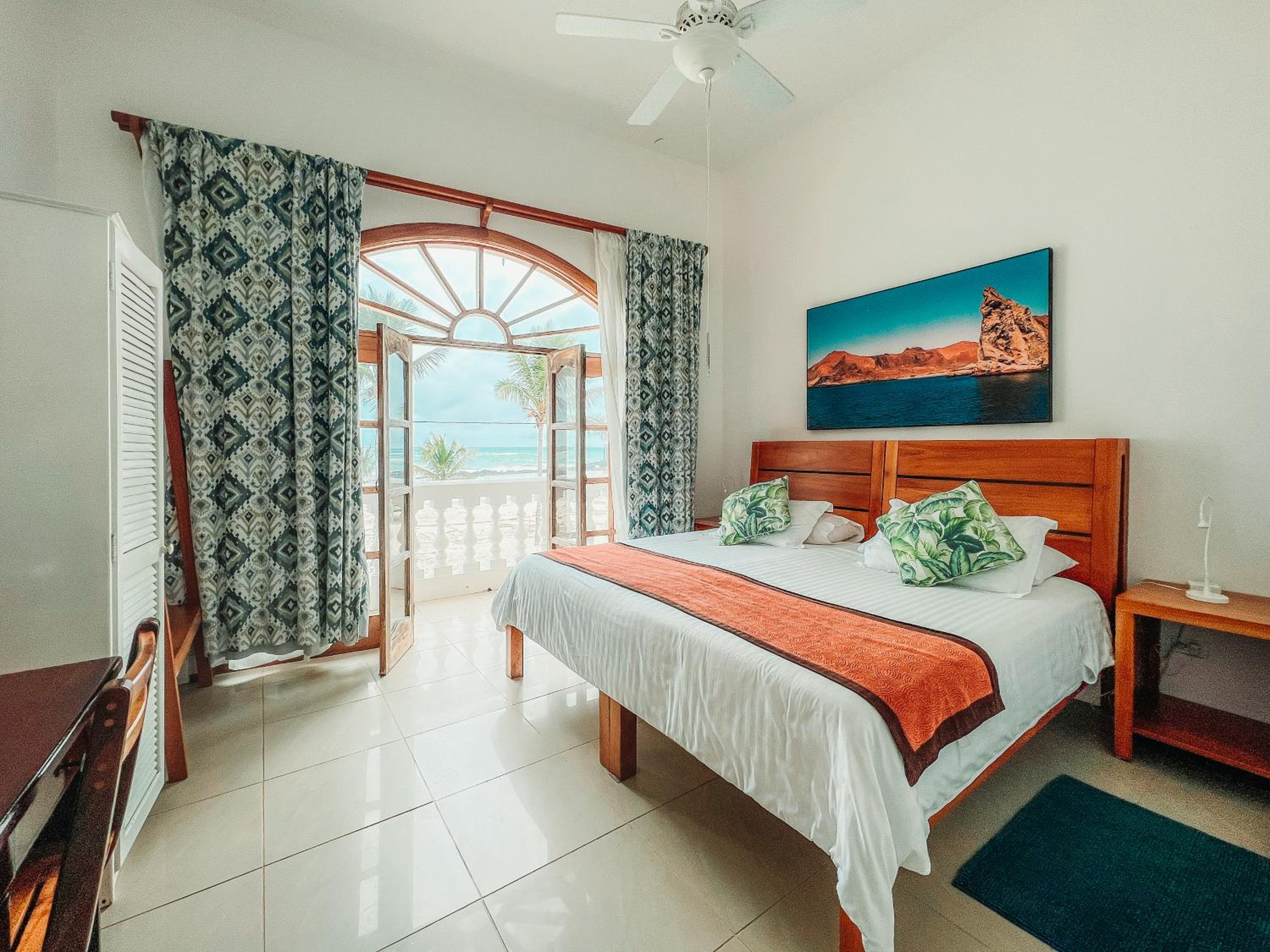 Deluxe Double Room with Sea View