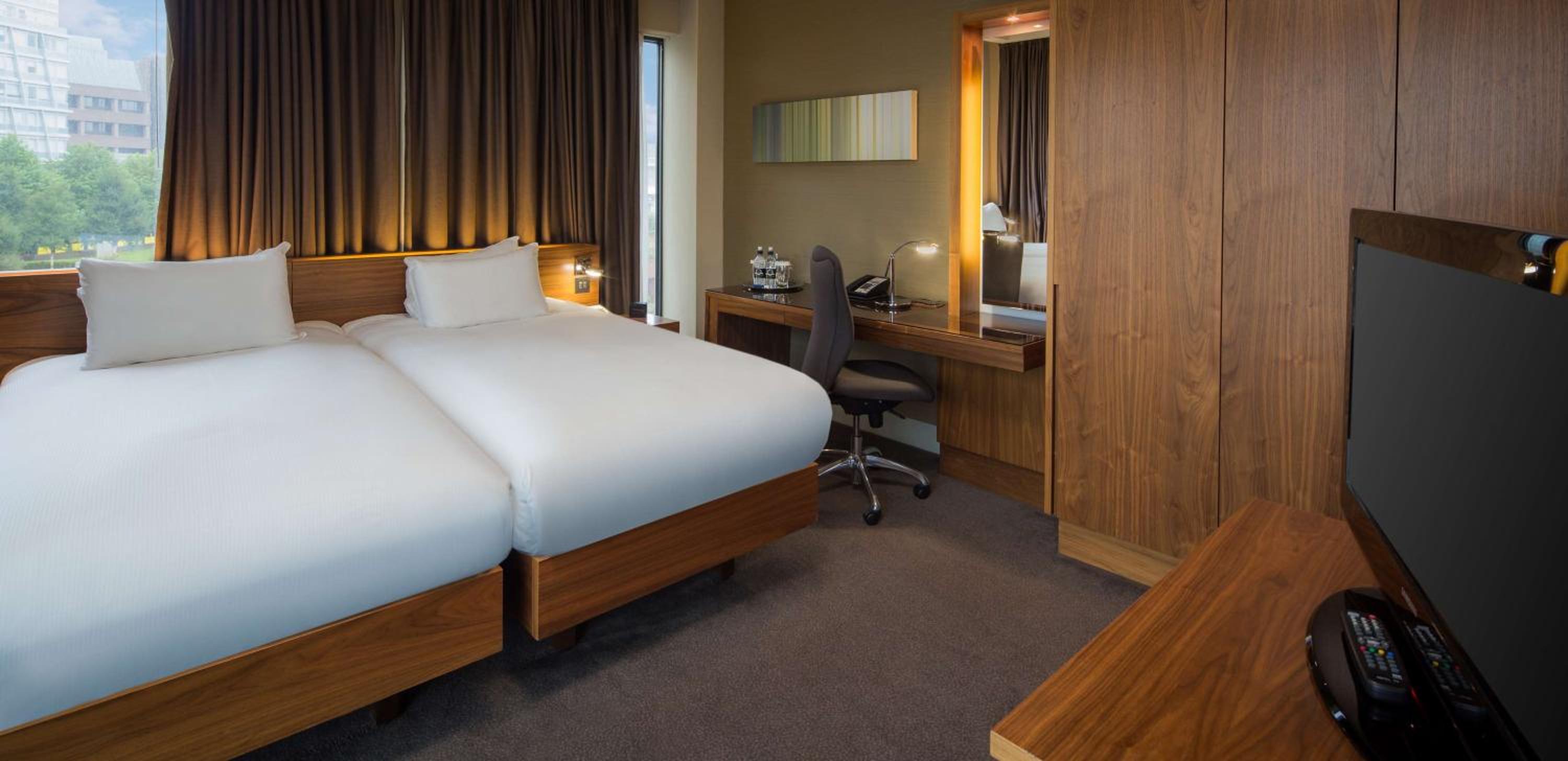 Executive Twin Room - Photo 5
