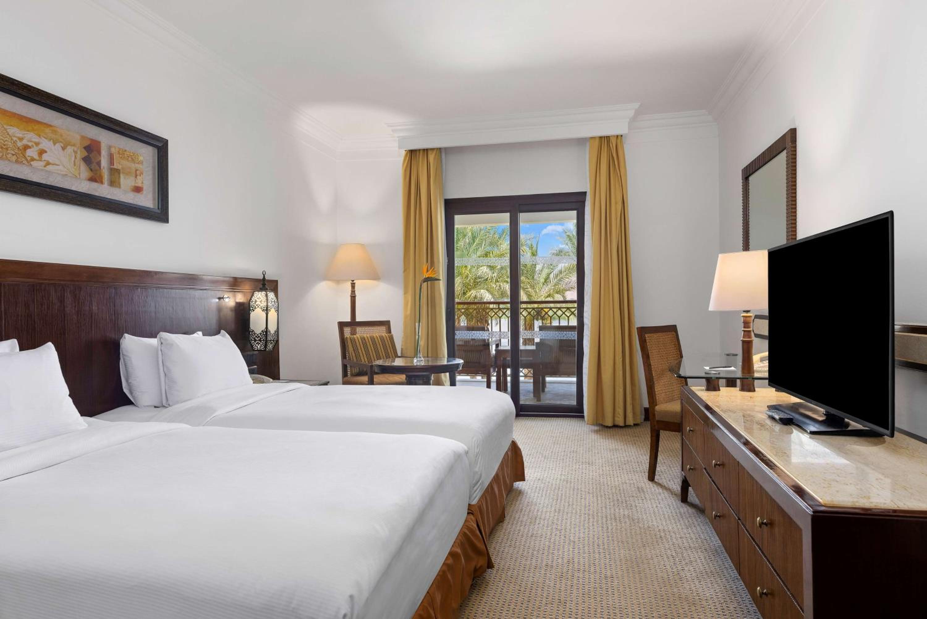 Deluxe Room Twin Bed