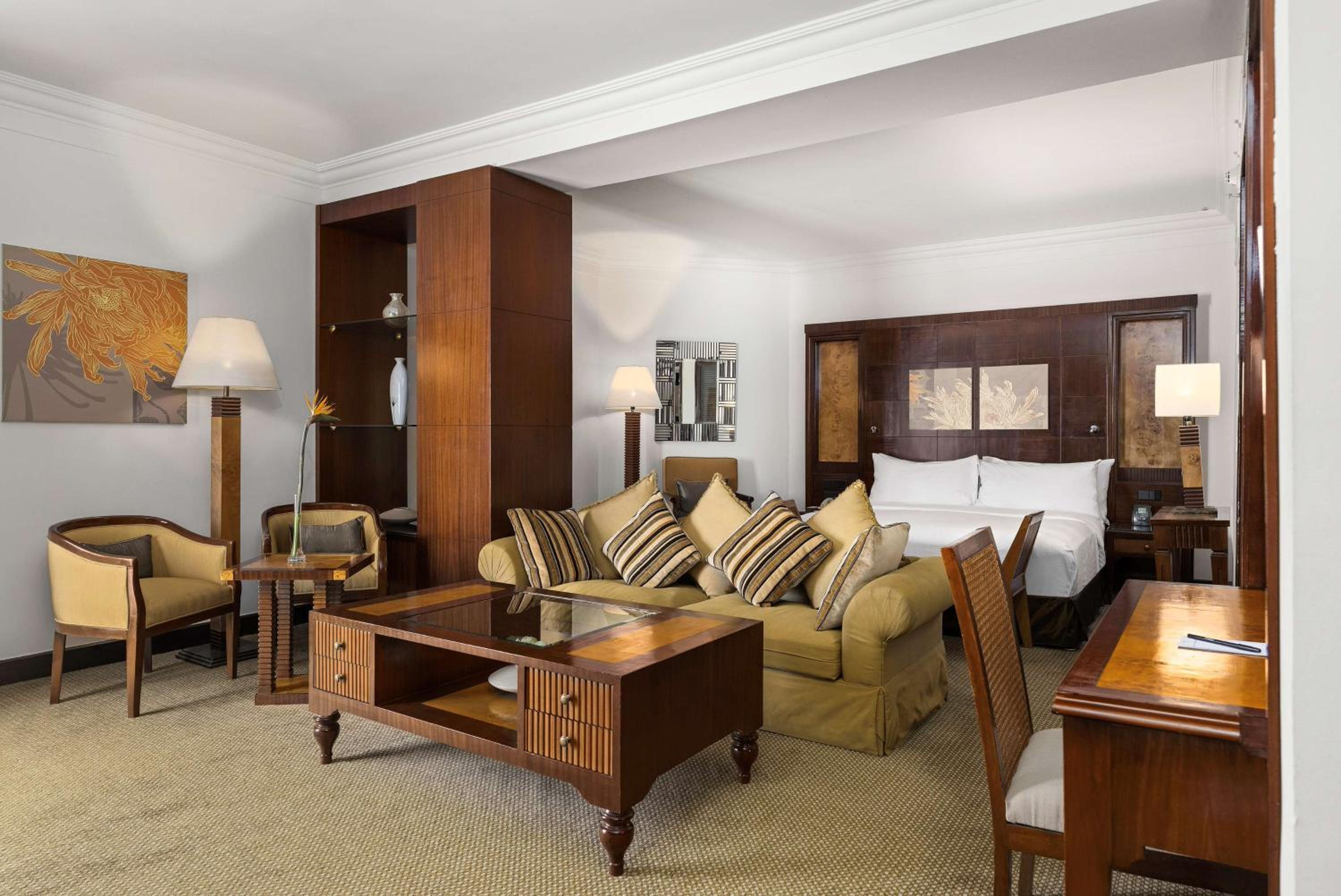 Junior Suite thumbnail 6