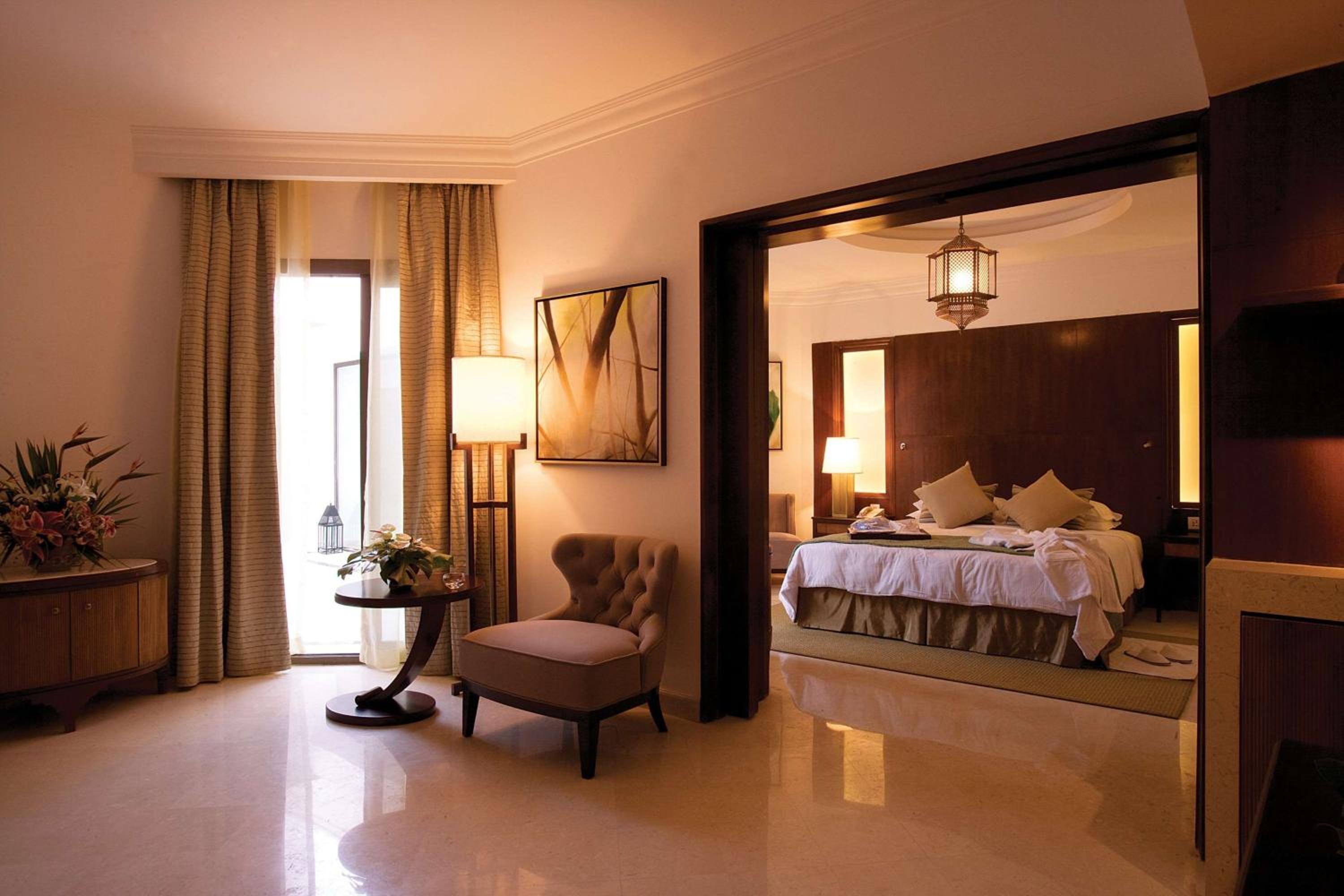 Spa Suite thumbnail 5